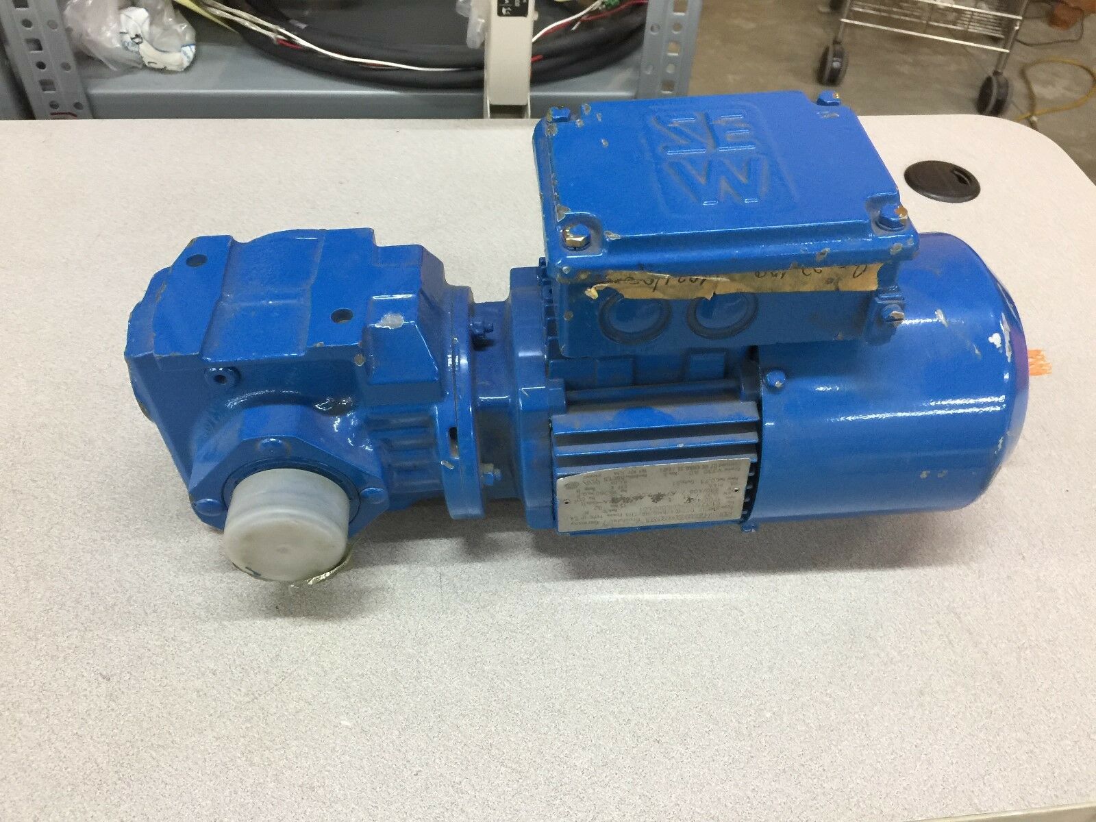 NEW NO BOX SEW EURODRIVE GEARED MOTOR ASSY 01.3212084006.001.01