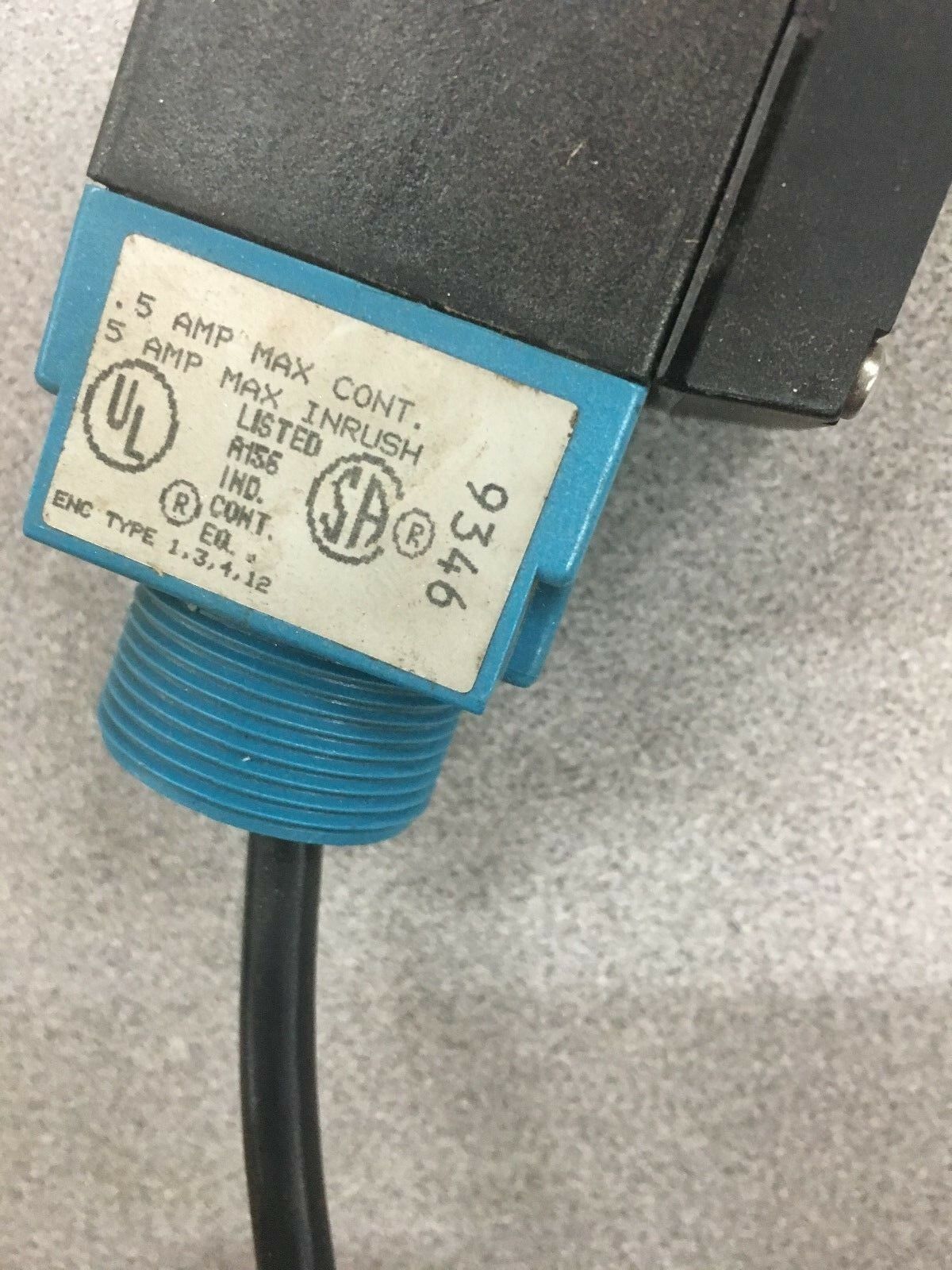 USED MICRO SWITCH MPR6 RECEIVING HEAD SENSOR WITH MPT11 BASE
