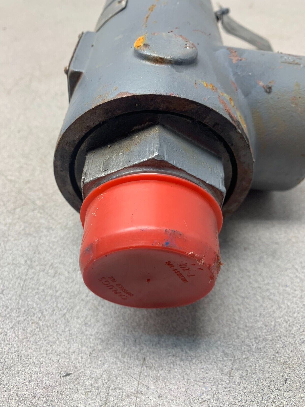NEW FARRIS SETPOINT SAFETY RELIEF VALVE 27FA45-M20 SET PRESSURE 45 SIZE 1.5F2
