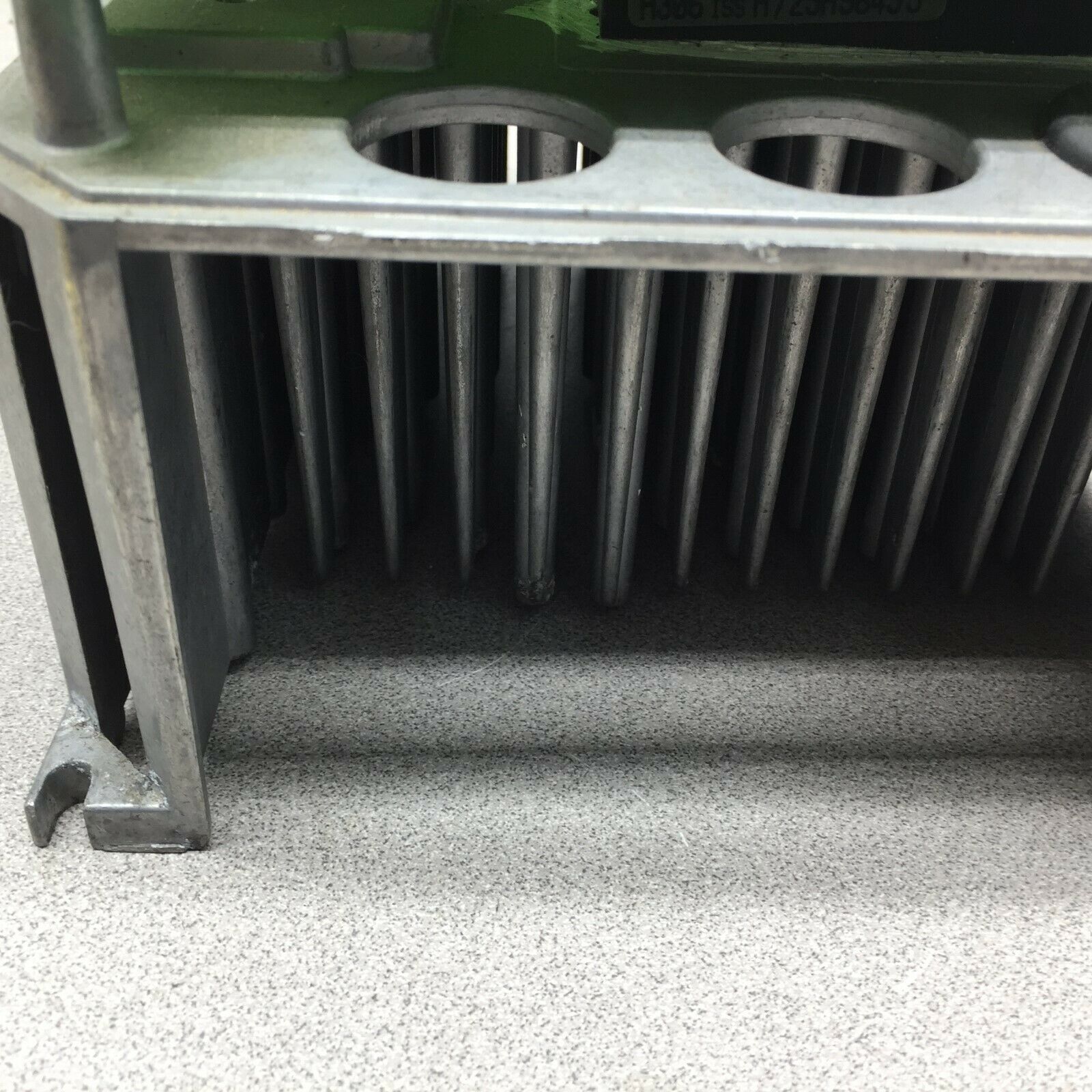 USED SIEMENS MICRO MASTER 2HP 380/500VAC 0-650HZ DRIVE 6SE3114-0DC40