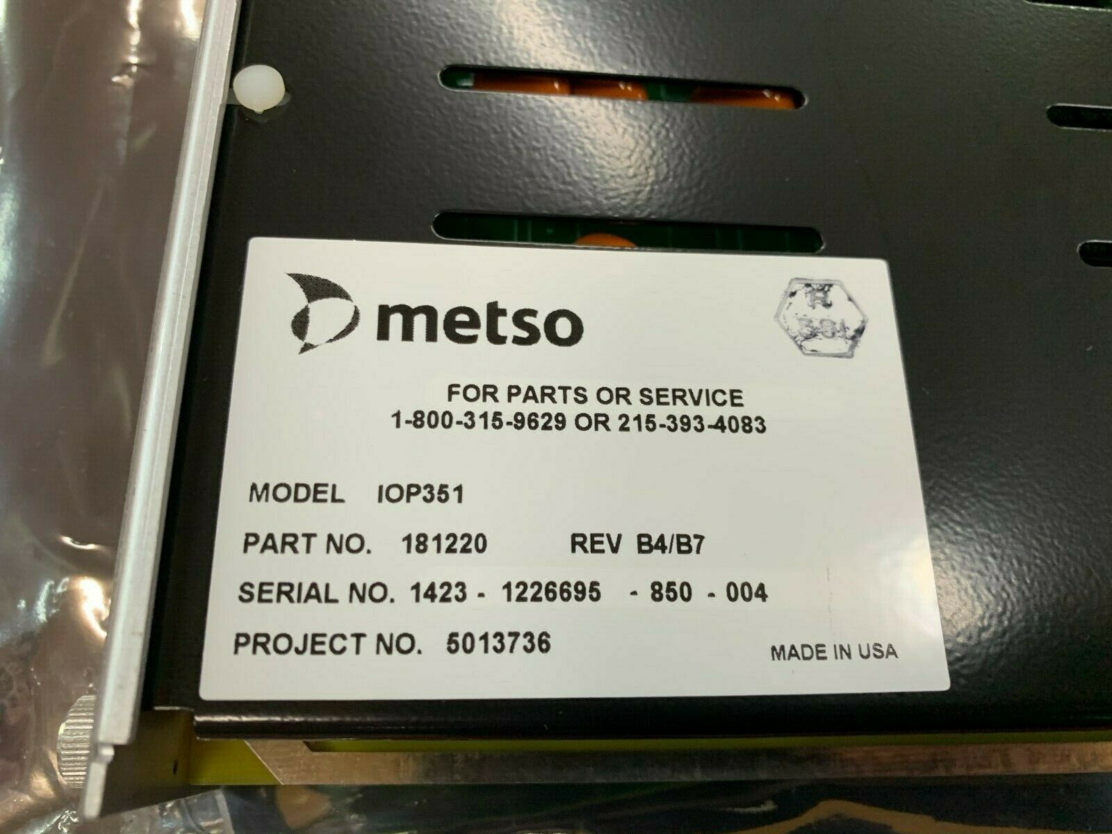 NEW NO BOX METSO PLC RELAY OUTPUT MODULE IOP351
