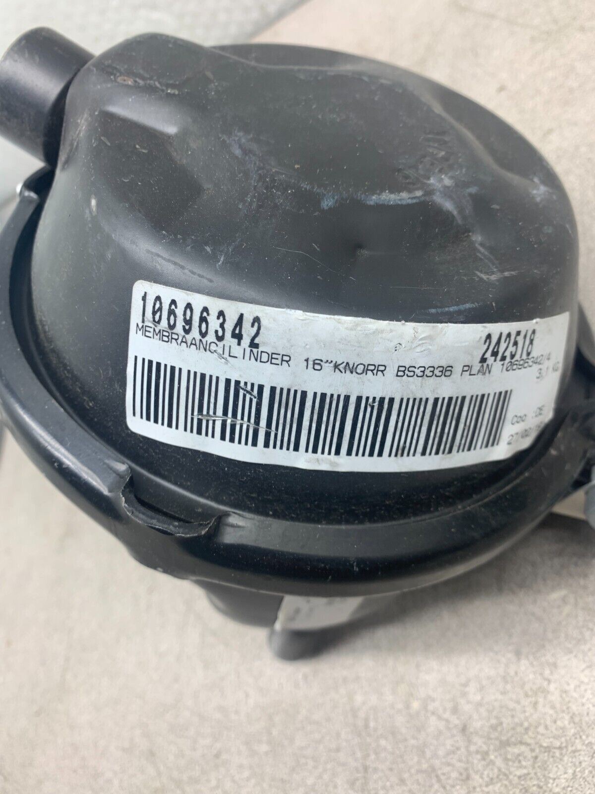 NEW NO BOX KNORR BREMSE II39374F BRAKE CHAMBER BS3336