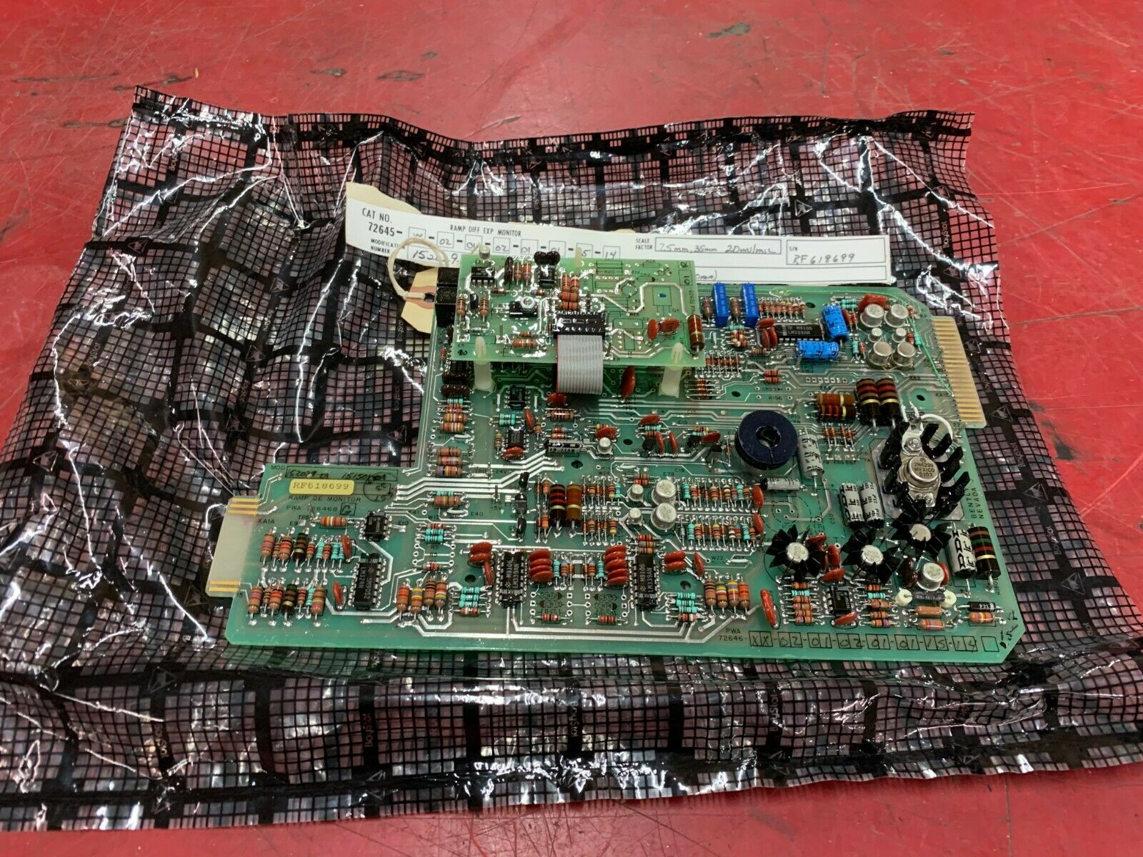 NEW BENTLY NEVADA CIRCUIT BOARD 72646-XX-02-01-02-01-02-01-01-15-14