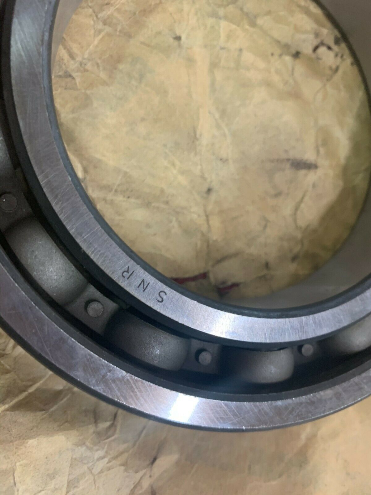 NEW NO BOX SNR ROLLER BEARING 6018