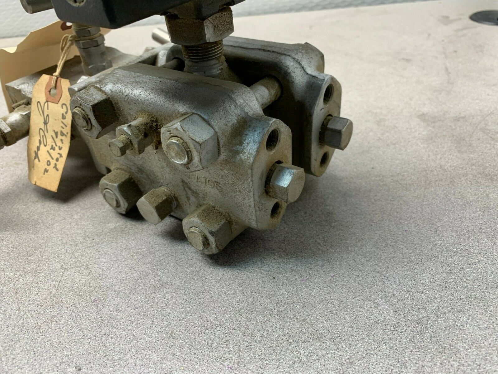 USED FOXBORO ELECTRONIC TRANSMITTER 823DP-I3K1NM1-M