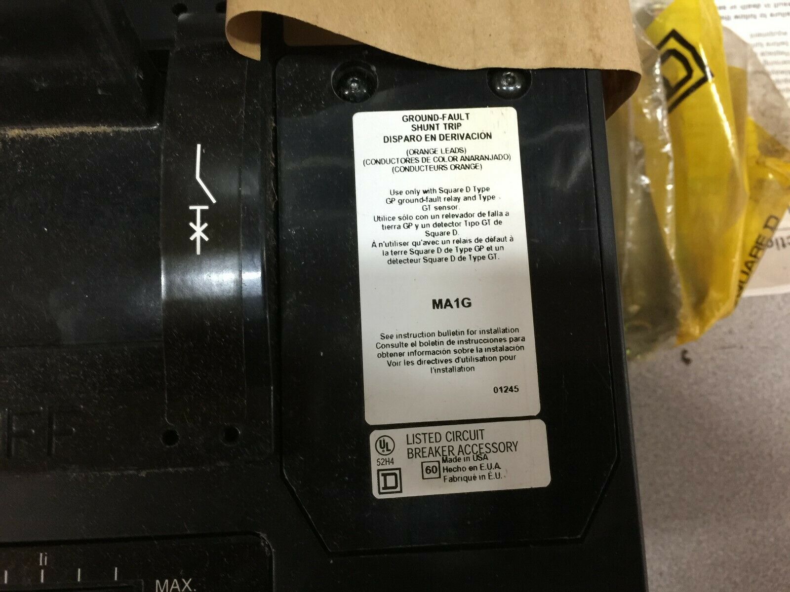 NEW NO BOX SQUARE D 1000AMP 3POLE 600VAC 250VDC BREAKER WITH SHUNT TRIP MAL36100