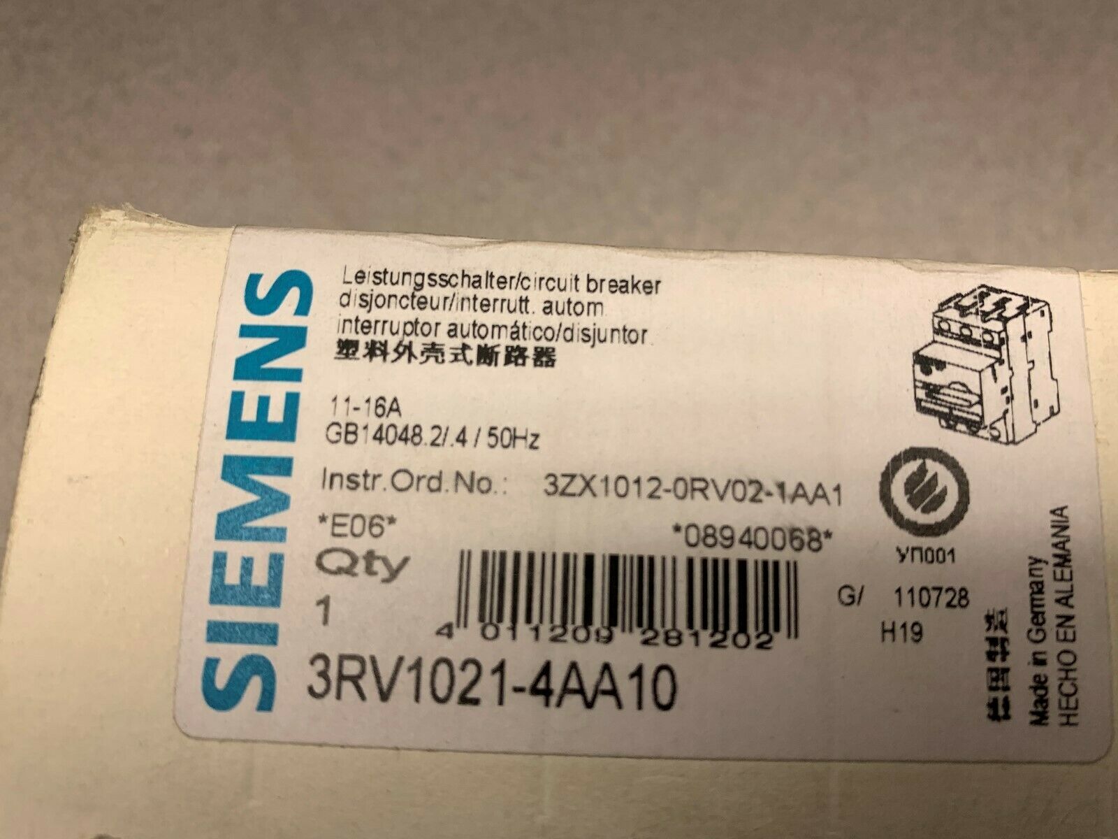 NEW IN BOX SIEMENS CONTACTOR 3RV1201-4AA10