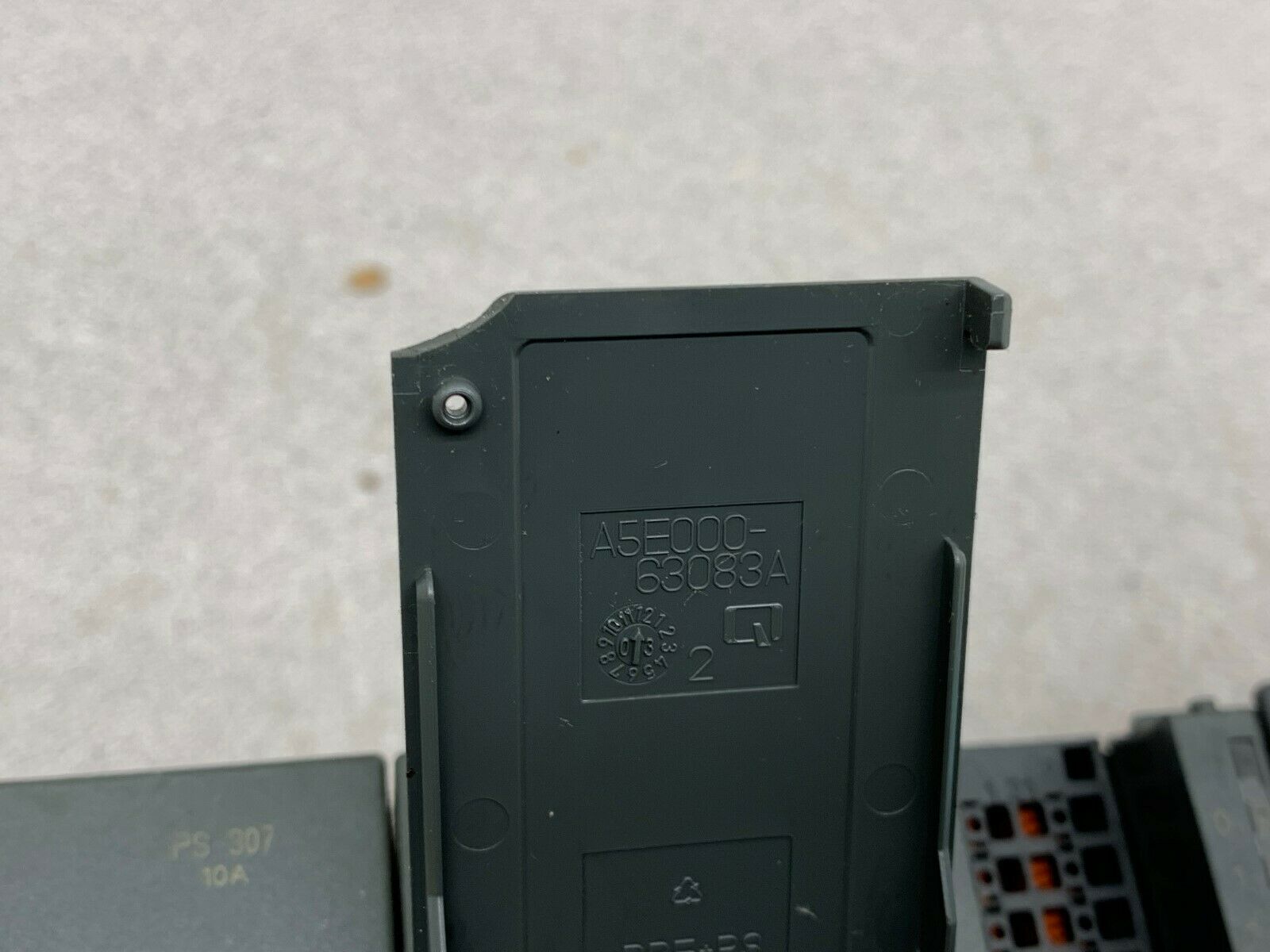 USED SIEMENS SIMATIC S7 SYSTEM POWER SUPPLY WITH CARDS 6ES7 307-1KA01-0AA0