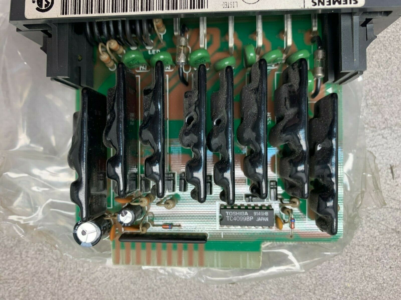 USED SIEMENS OUTPUT MODULE T1305-20T