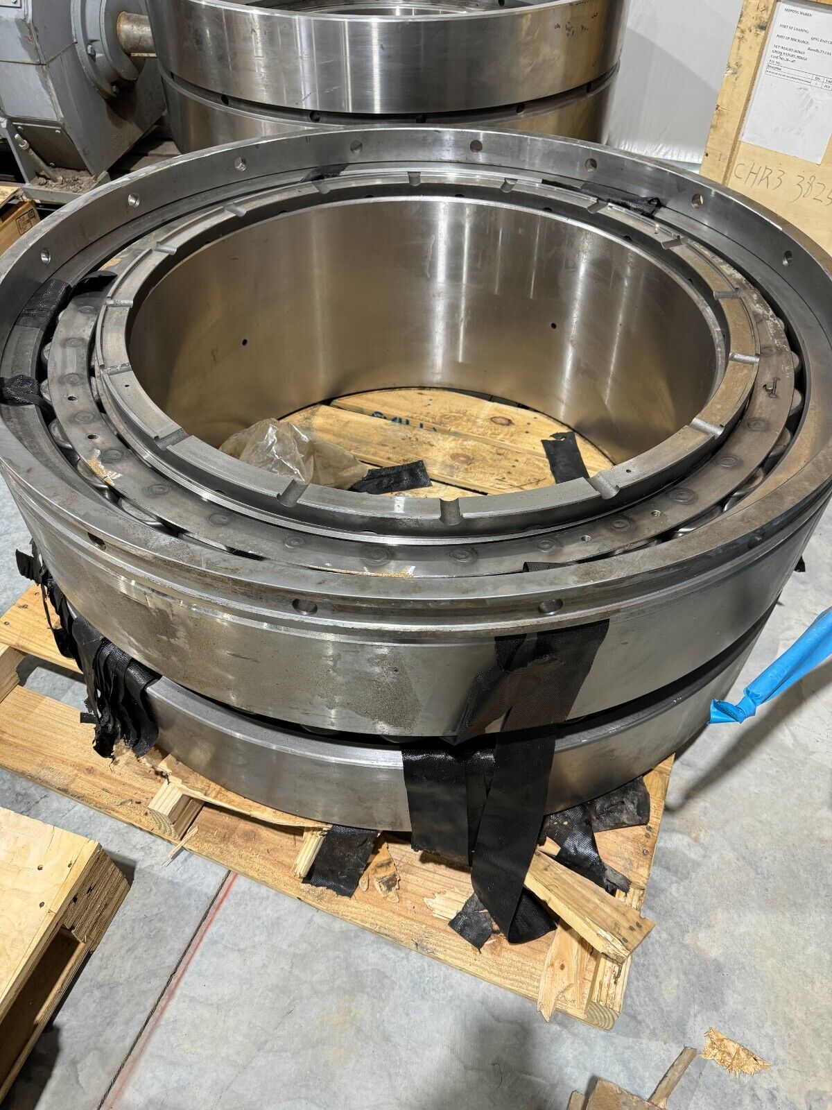 NEW TIMKEN LH 20-5502136-001 DOUBLE ROW BEARING WITH CUP 634510