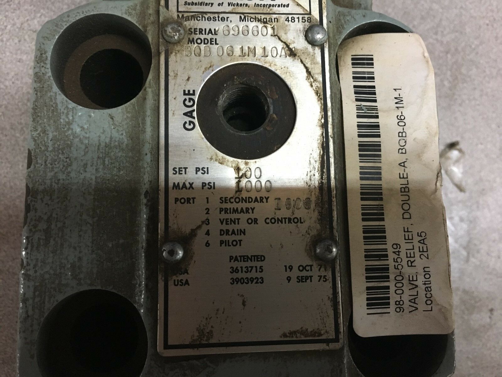 NEW NO BOX DOUBLE A HYDRAULIC RELIEF VALVE VICKERS BQB 06 1M 10A4