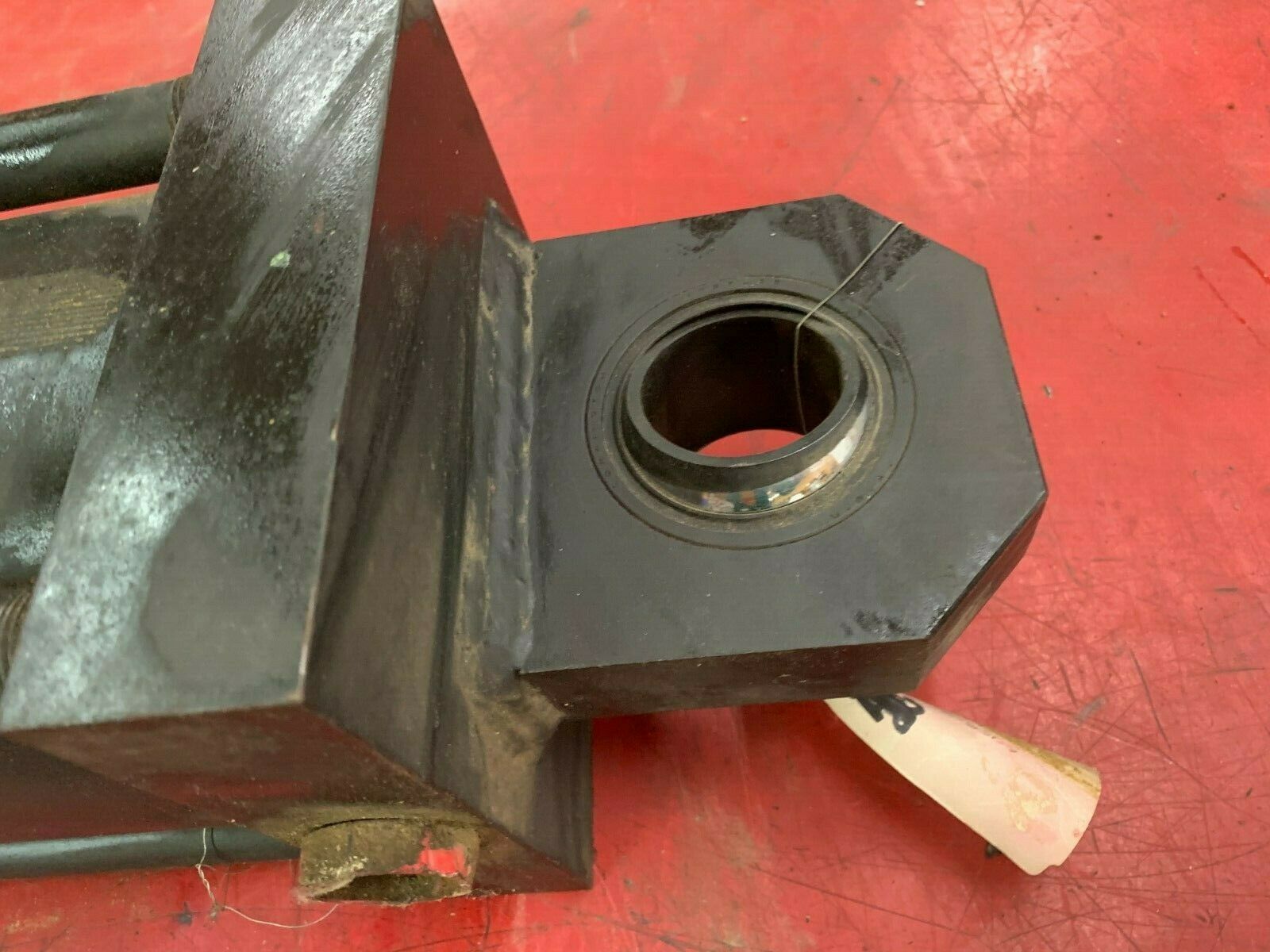 NEW NO BOX PARKER CYLINDER 2" ROD PH5CSB2HLT1C62