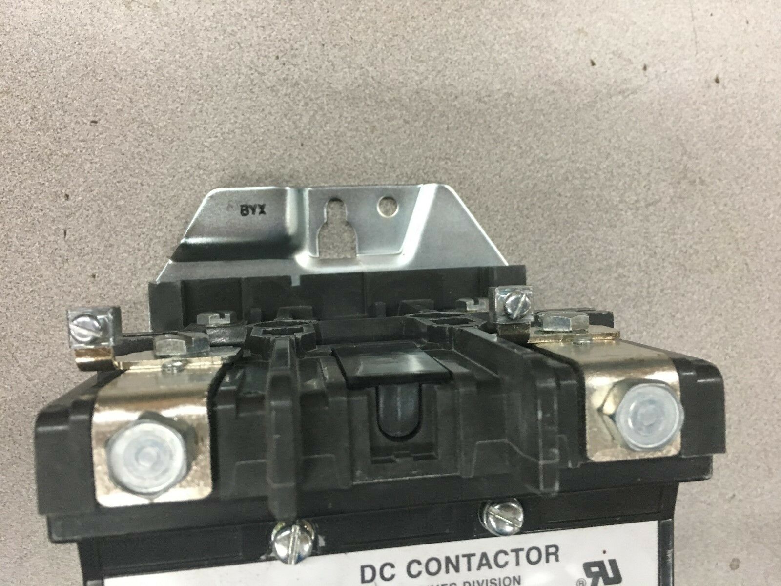 NEW NO BOX ALLEN-BRADLEY DC CONTACTOR 123160