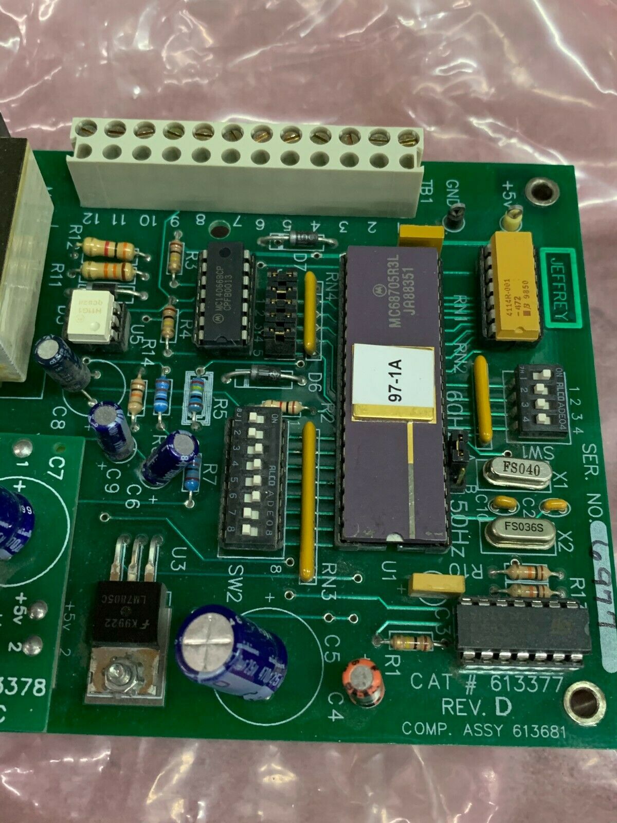 NEW NO BOX INGERSOLL RAND 613377 CIRCUIT BOARD ASSEMBLY 613681