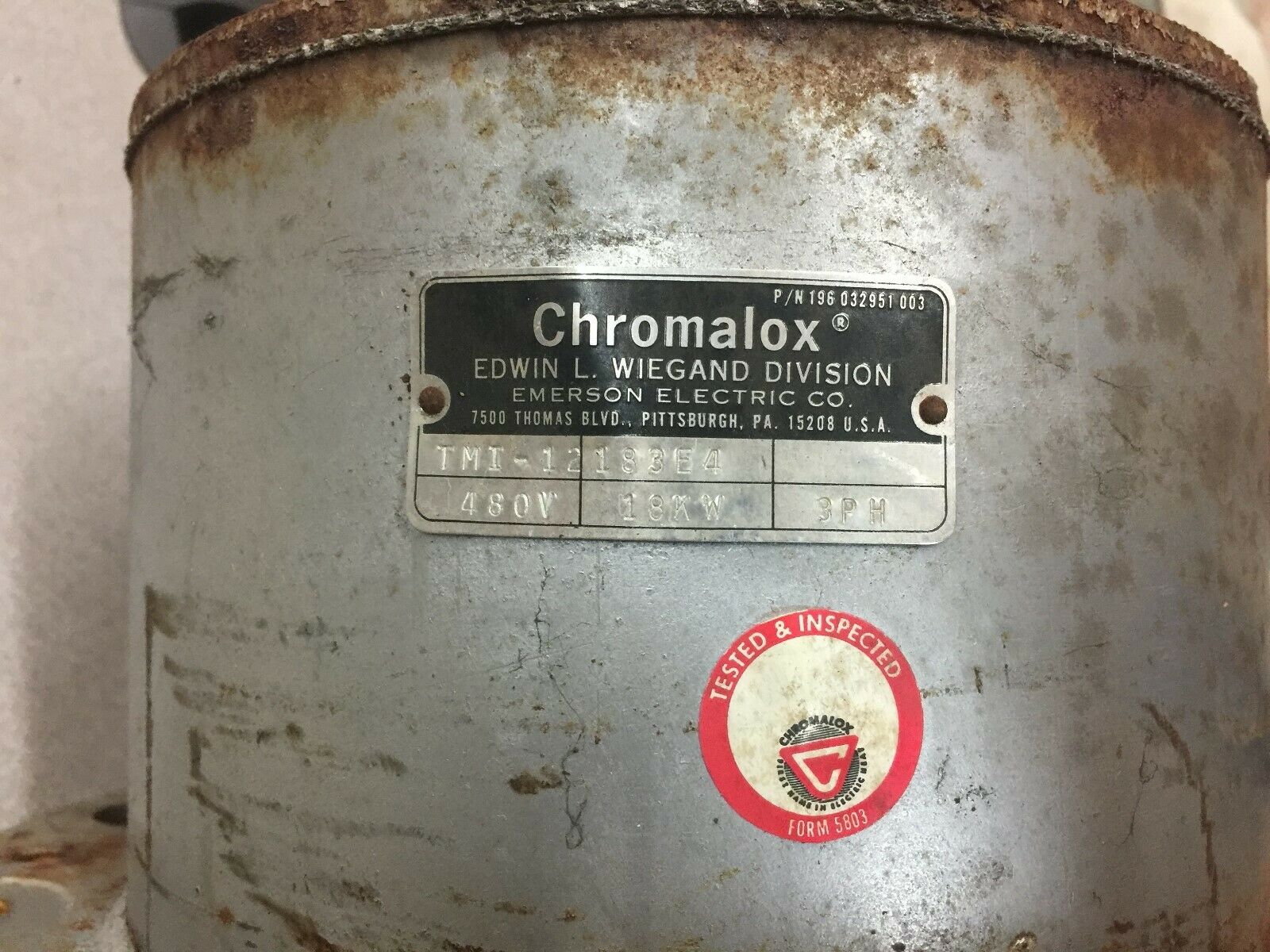NEW NO BOX CROMALOX 480VAC 3PH 18KW 8"FLANGED 25"LONG TANK HEATER TMI-12183E4