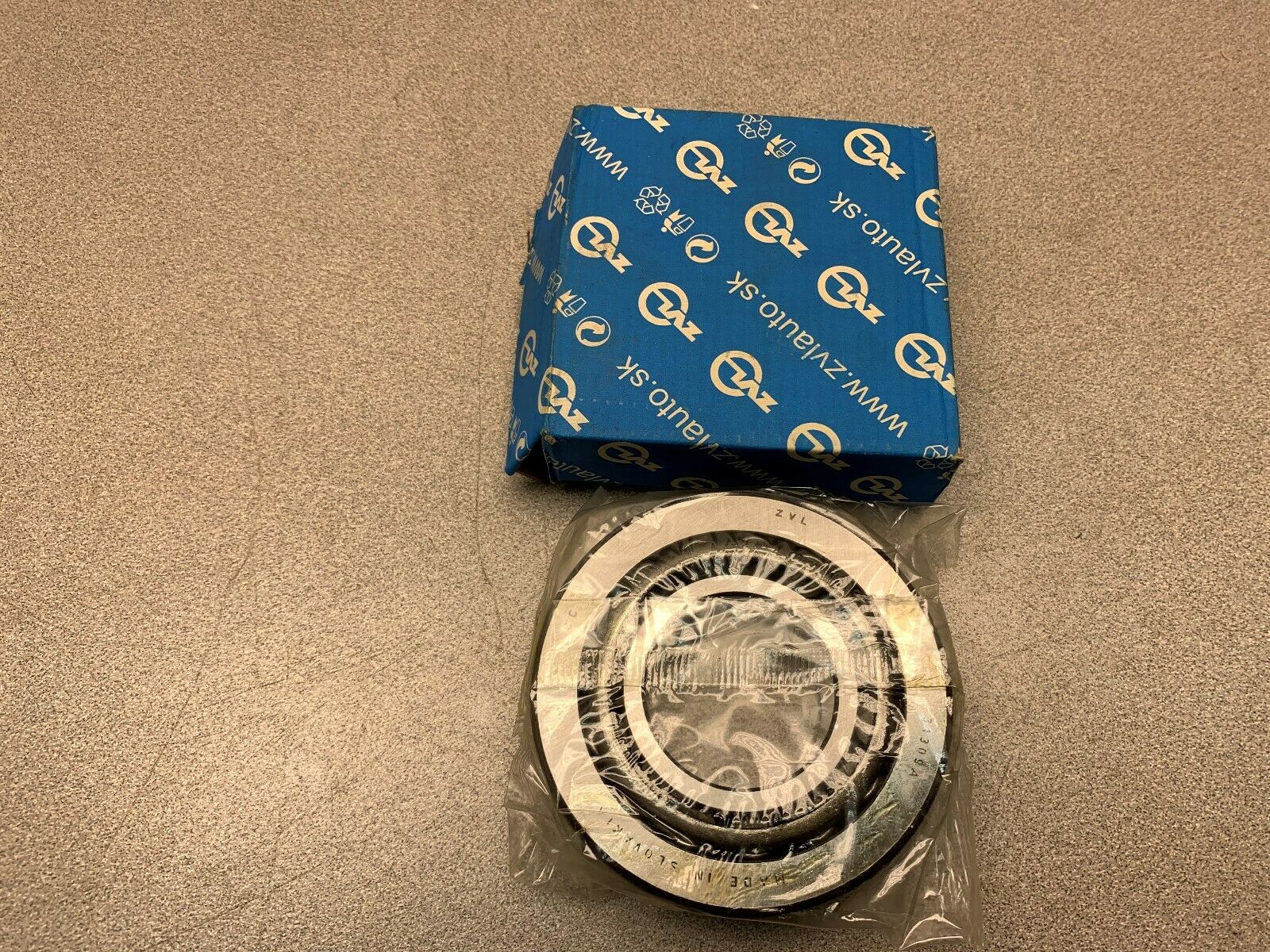 NEW IN BOX ZVL BEARING ZVL31309A