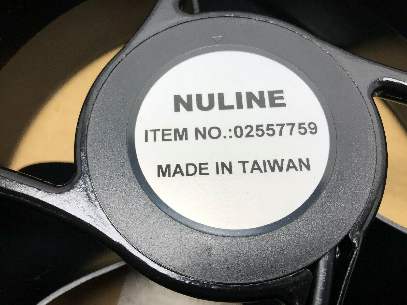 NEW IN BOX NULINE 10.0" X 3.5" 230 VAC FAN SO2146-18