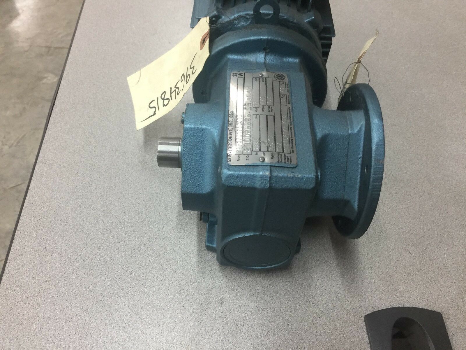 NEW NO BOX SEW EURODRIVE GEAR MOTOR SHF37DT71D4TH