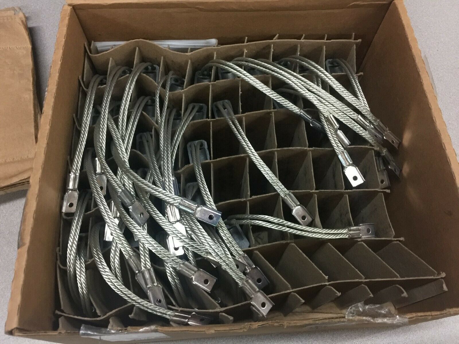 NEW IN BOX OF 33 MORGAN 3 1/4"GENERATOR BRUSH 61047057