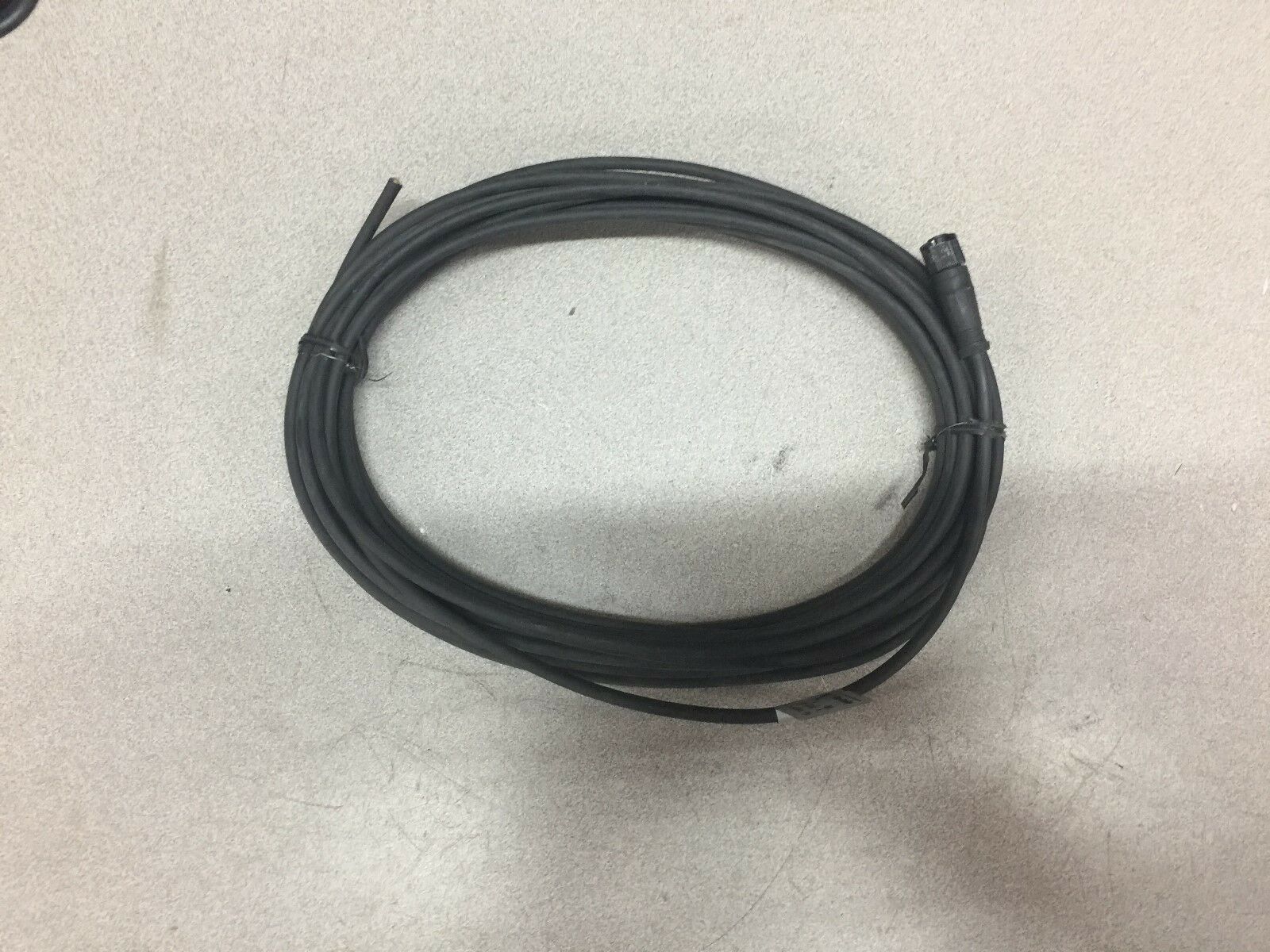 USED ALLEN BRADLEY QD CABLE 8 PIN 889D-F8AC-10