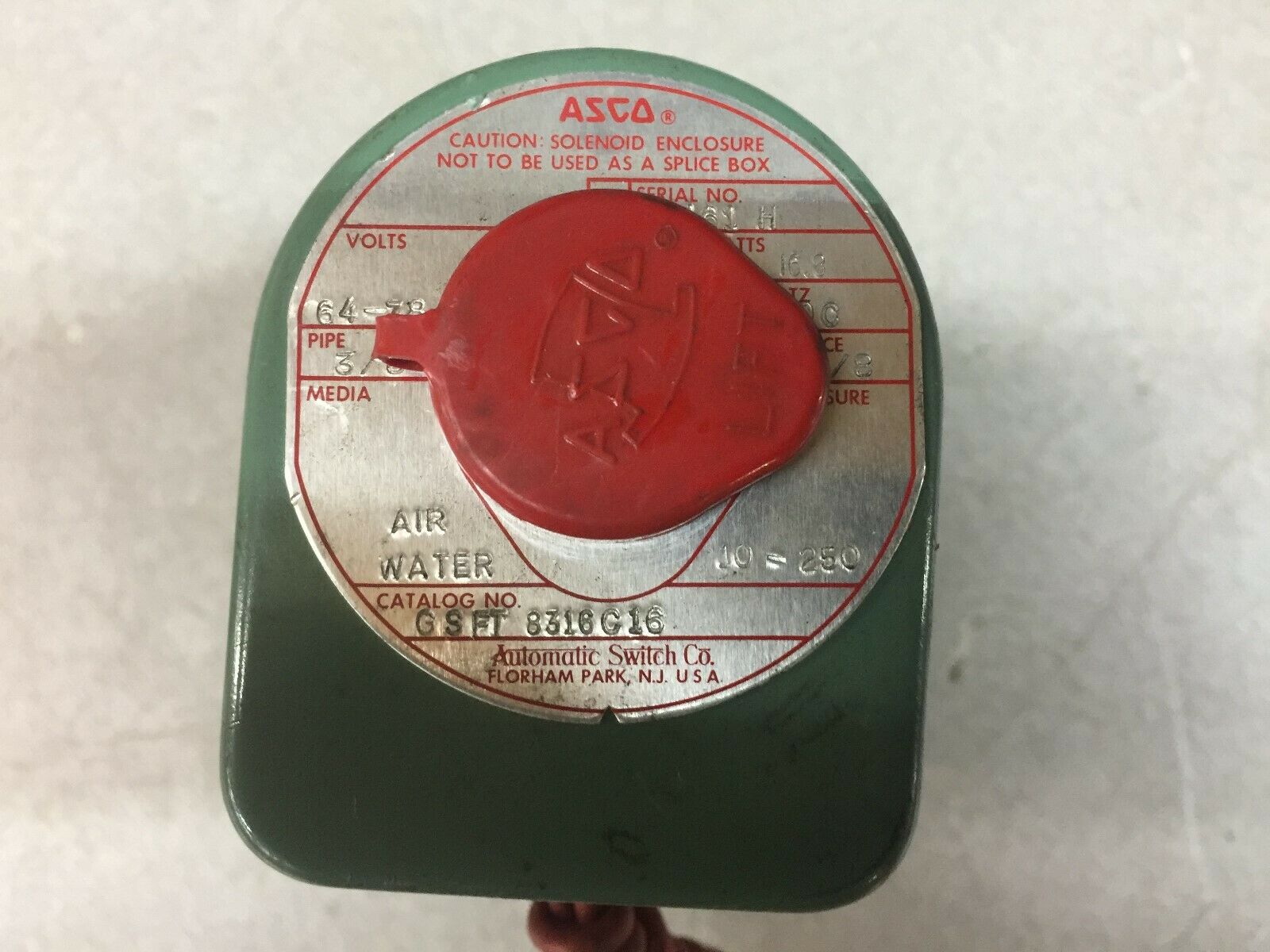 NEW NO BOX ASCO 3/8 NPT 64-78 VDC 10-250 PSI SOLENOID VALVE GSFT 8316C16