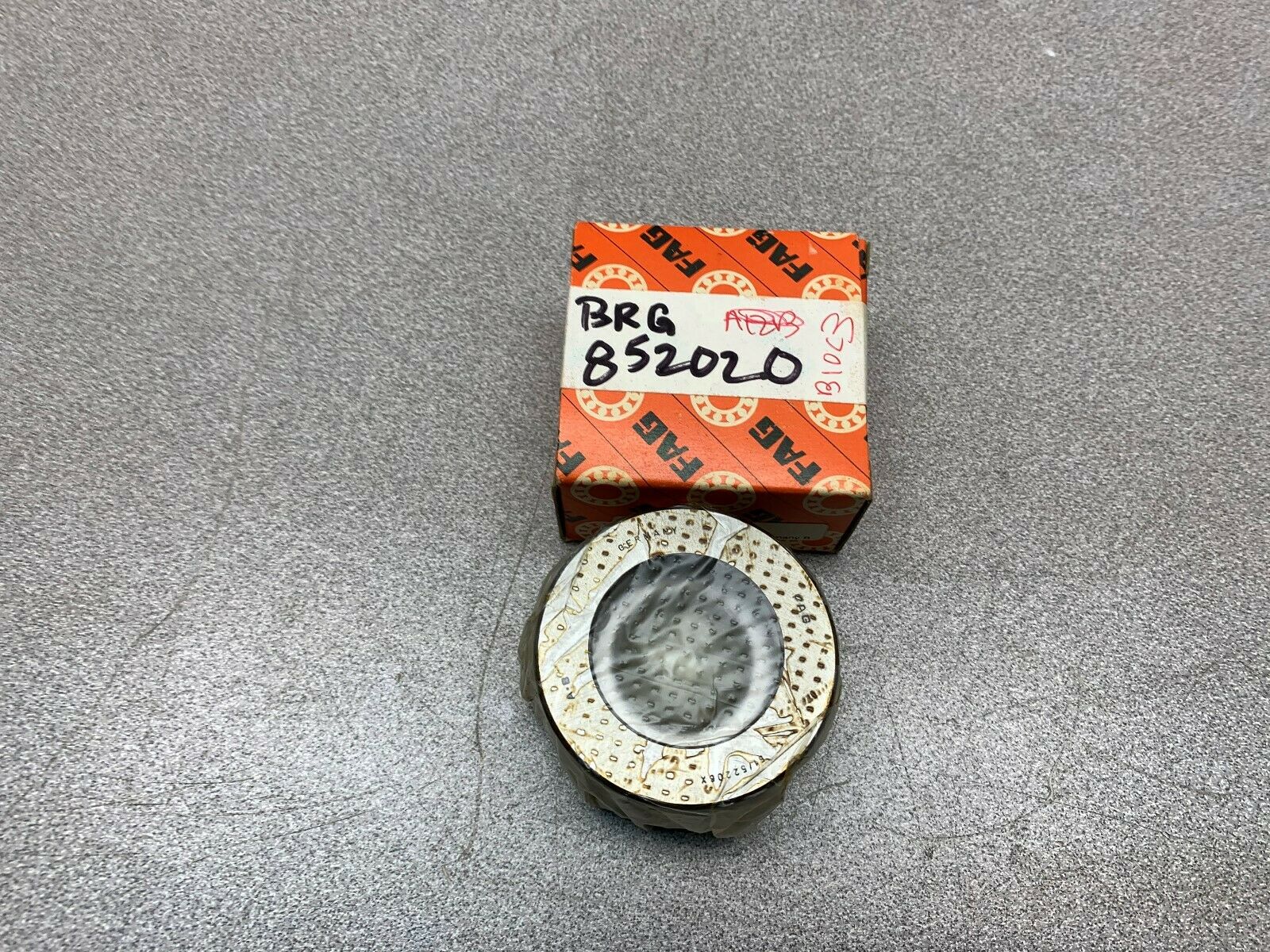 NEW IN BOX FAG BEARING 52206X