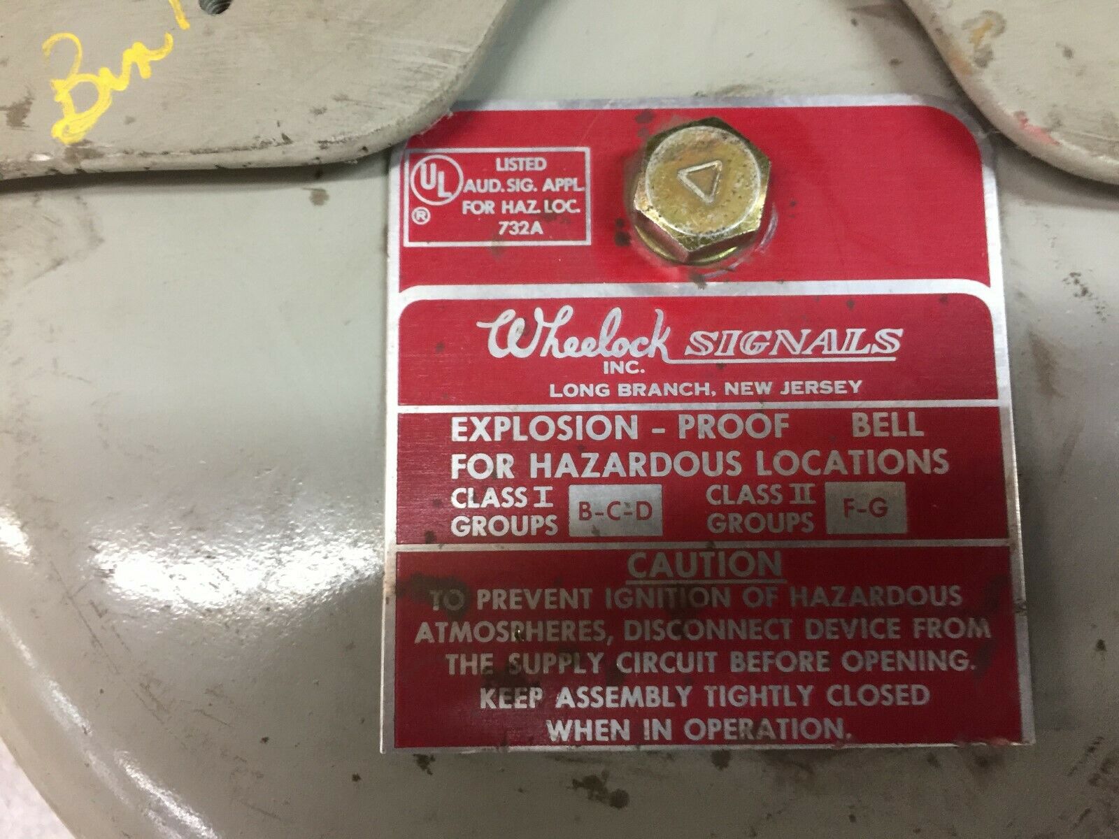 NEW NO BOX WHEELOCK 115 VAC EXPOLSINON PROOF VIBRATING BELL CVX10-115-S