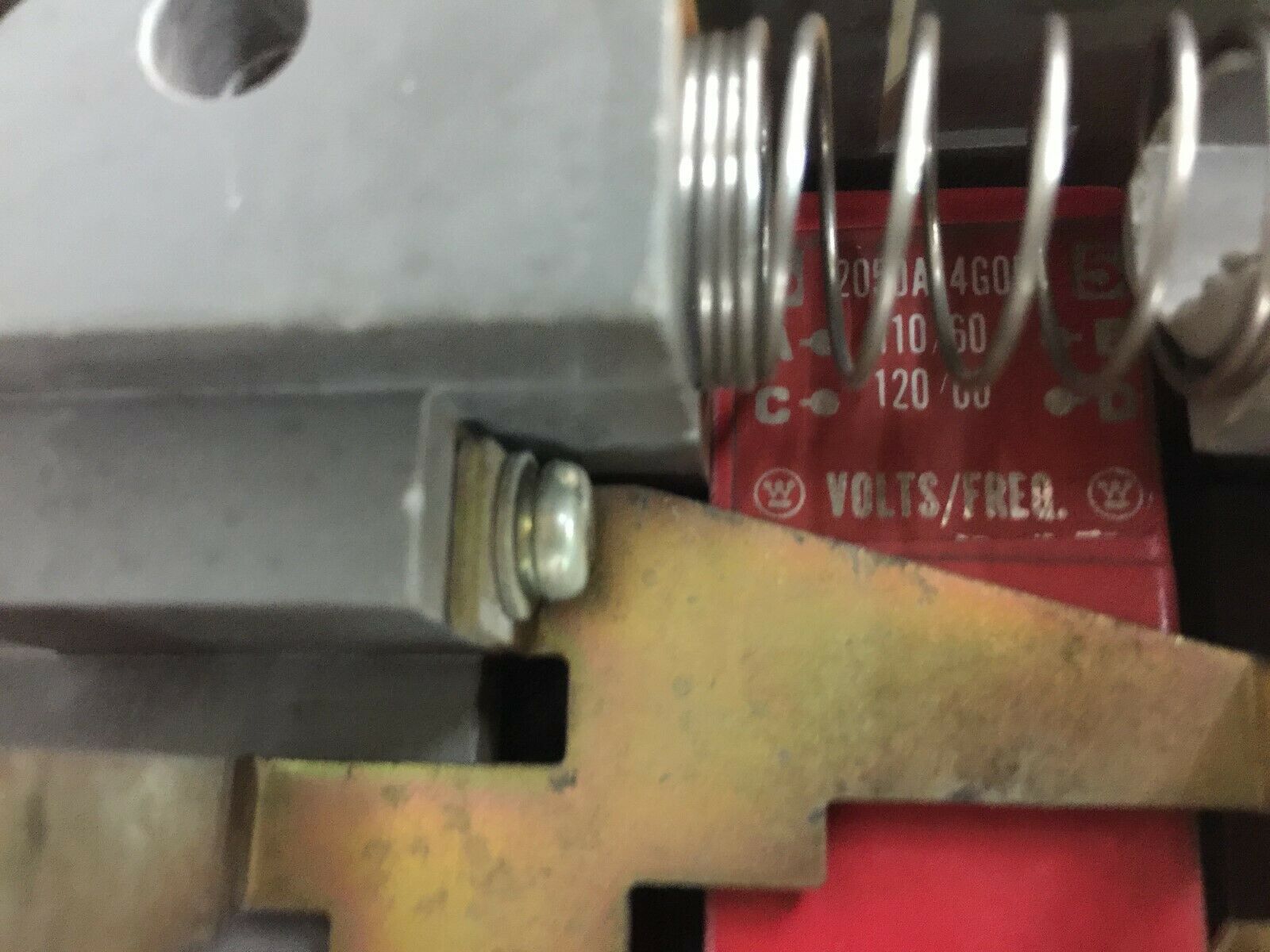 USED WESTINGHOUSE SIZE 5 3POLE 600VAC 120 VAC COIL STARTER 2050A15G01