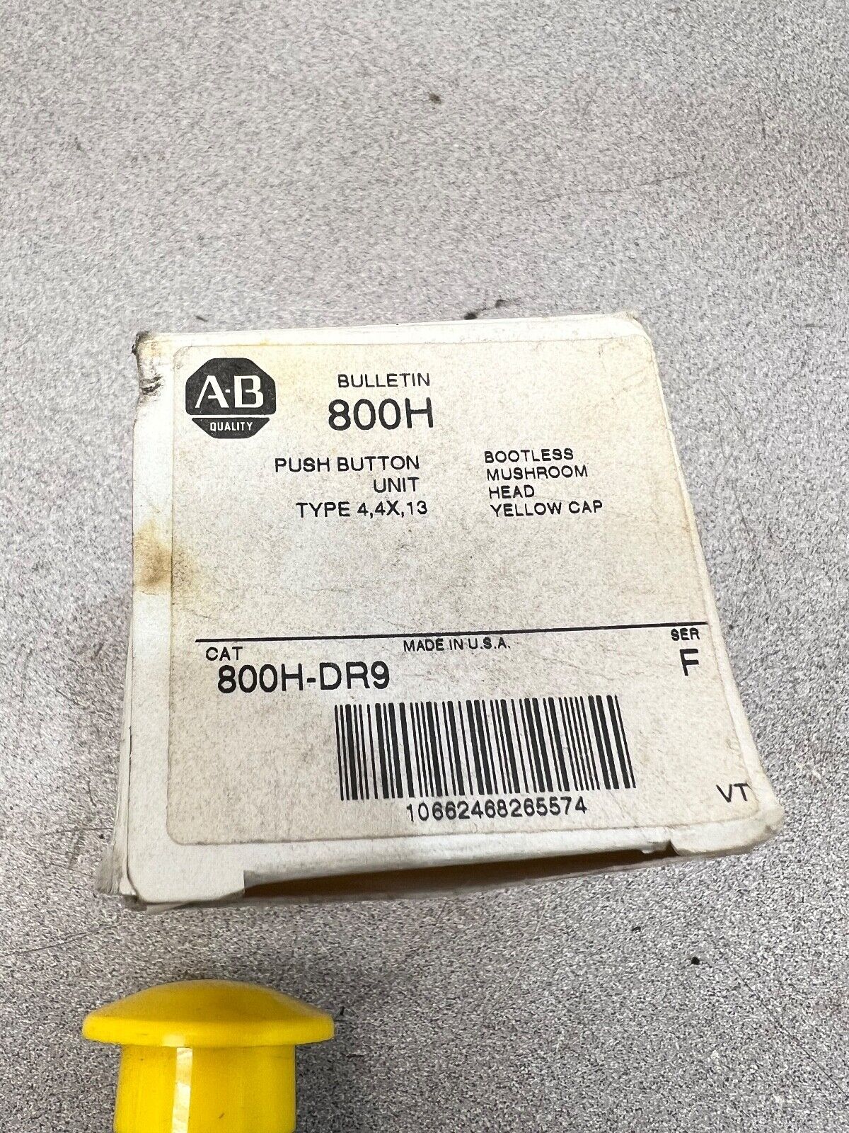 NEW IN BOX ALLEN BRADLEY PUSHBUTTON UNIT 800H-DR9 SERIES F