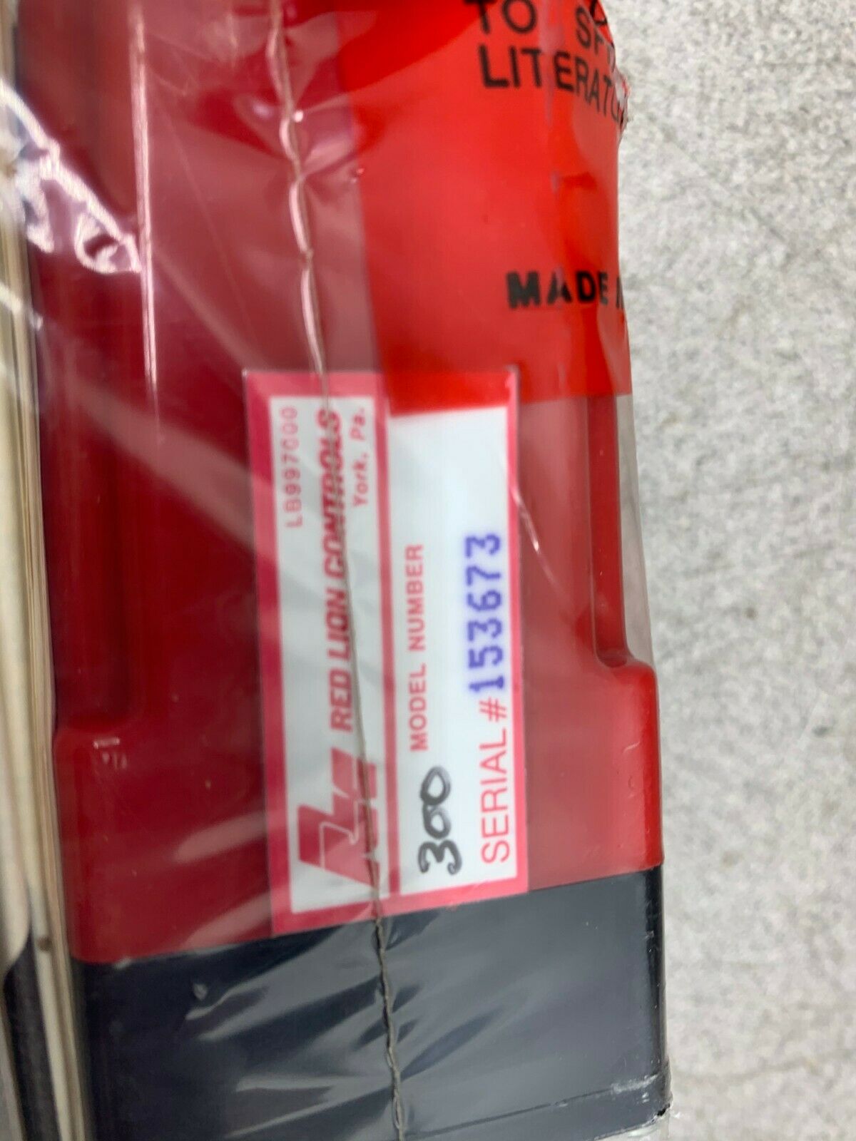 NEW IN BOX REDLION RELAY 5130013