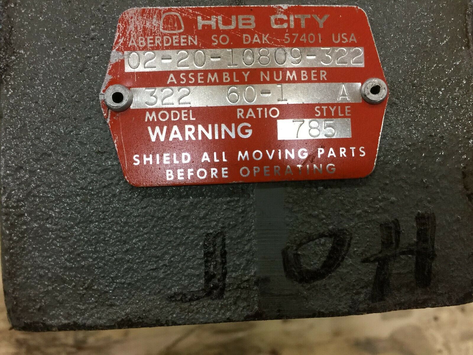 USED HUB CITY MODEL 322 60:1 RATIO ANGLED GEAR REDUCER 02-20-10809-322