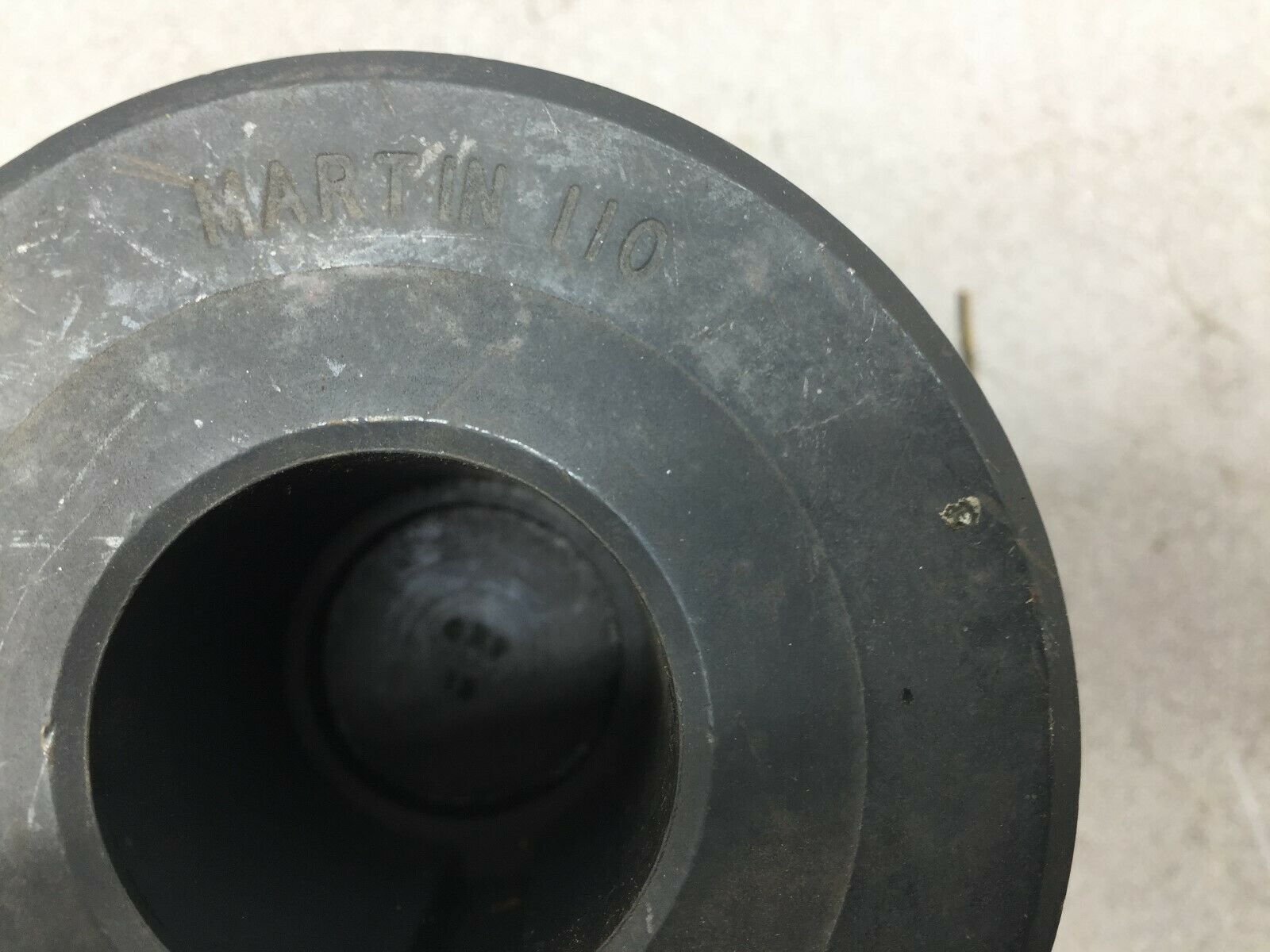 NEW NO BOX MARTIN 110 1 3/8 SET OF JAW COUPLINGS WITH SPIDER INSERT 110 1 3/8