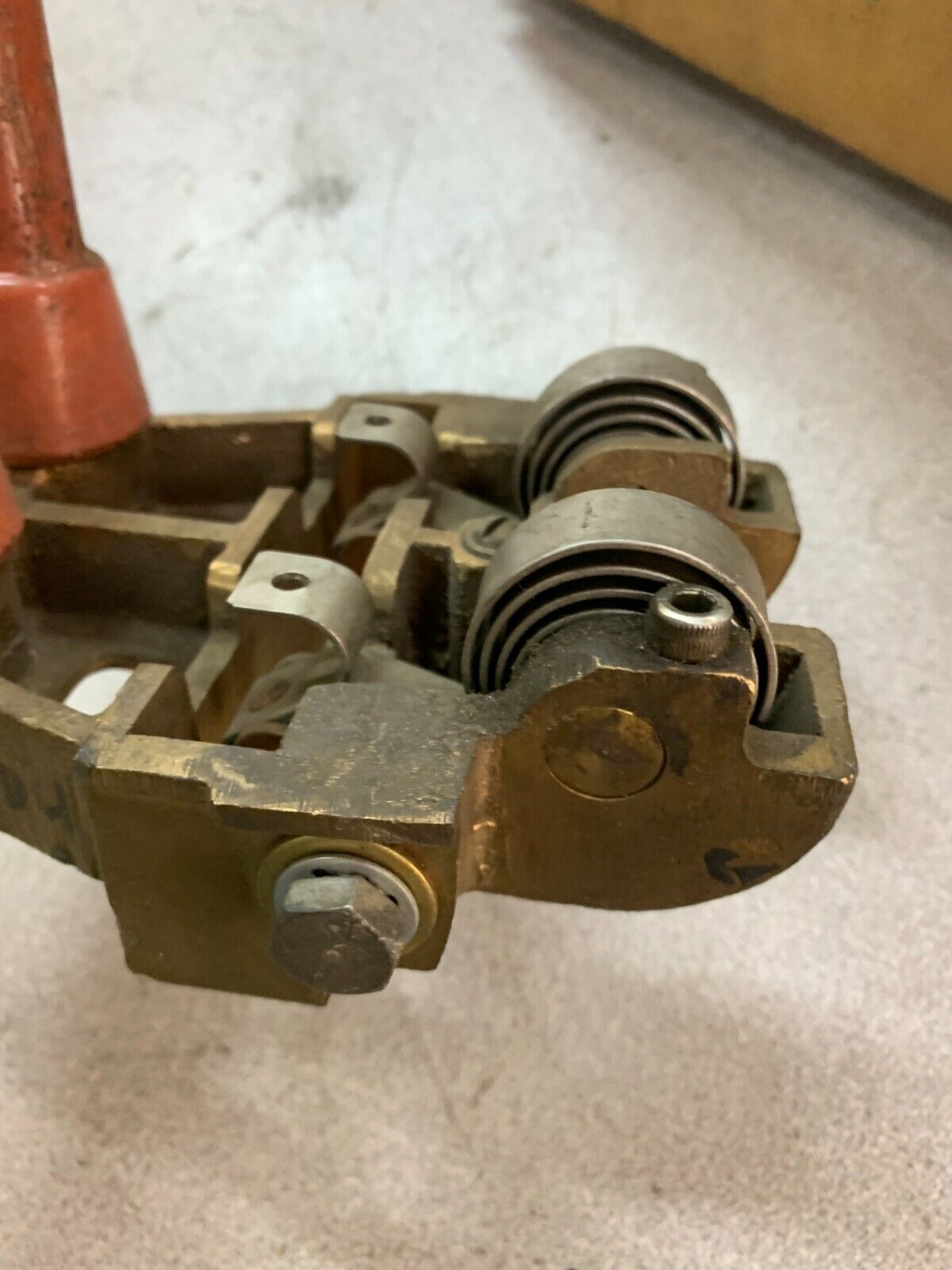 NEW NO BOX HELWIG CARBON BRUSH HOLDER 4728796-G2