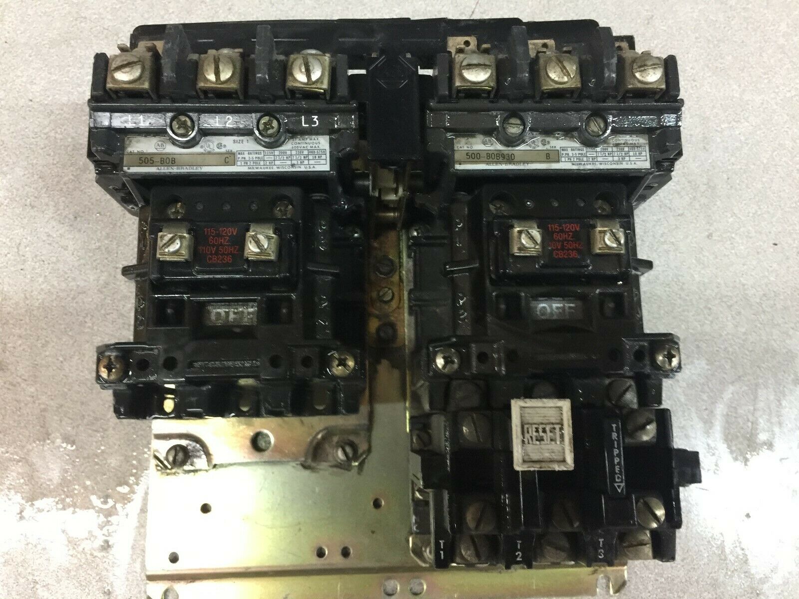 USED ALLEN BRADLEY SIZE 1 3 POLE 120 VAC COIL 27 AMPS 600 VAC REVERSING STARTER