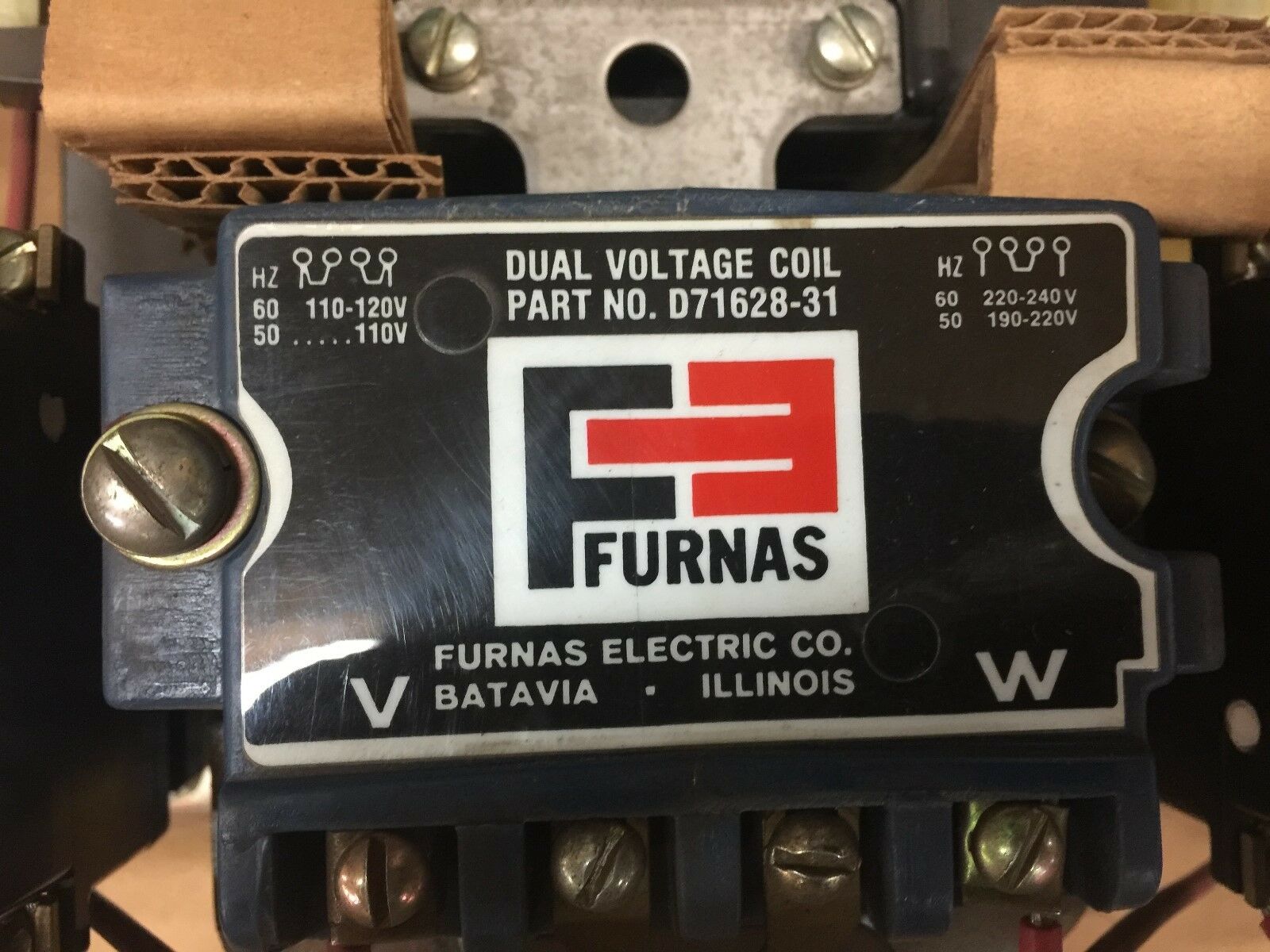 NEW IN BOX FURNAS SIZE 4 120/240VAC 3PHASE STARTER 14JB32AA81A