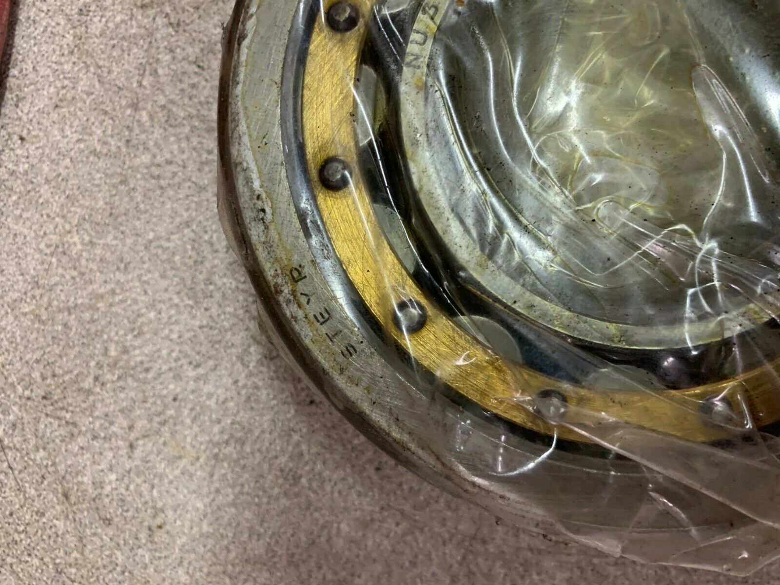 NEW IN BOX CONSOLIDATED ROLLER BEARING NU-310-M