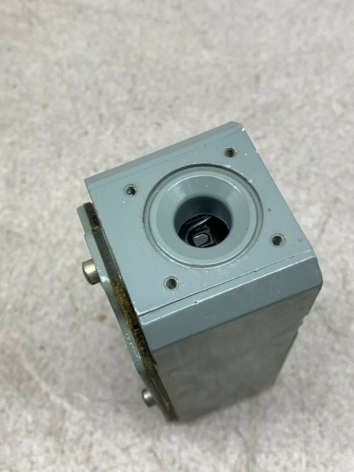 NEW ALLEN-BRADLEY OILTIGHT LIMIT SWITCH 802T-WS1T SERIES 1 WITHOUT SWITCH HEAD