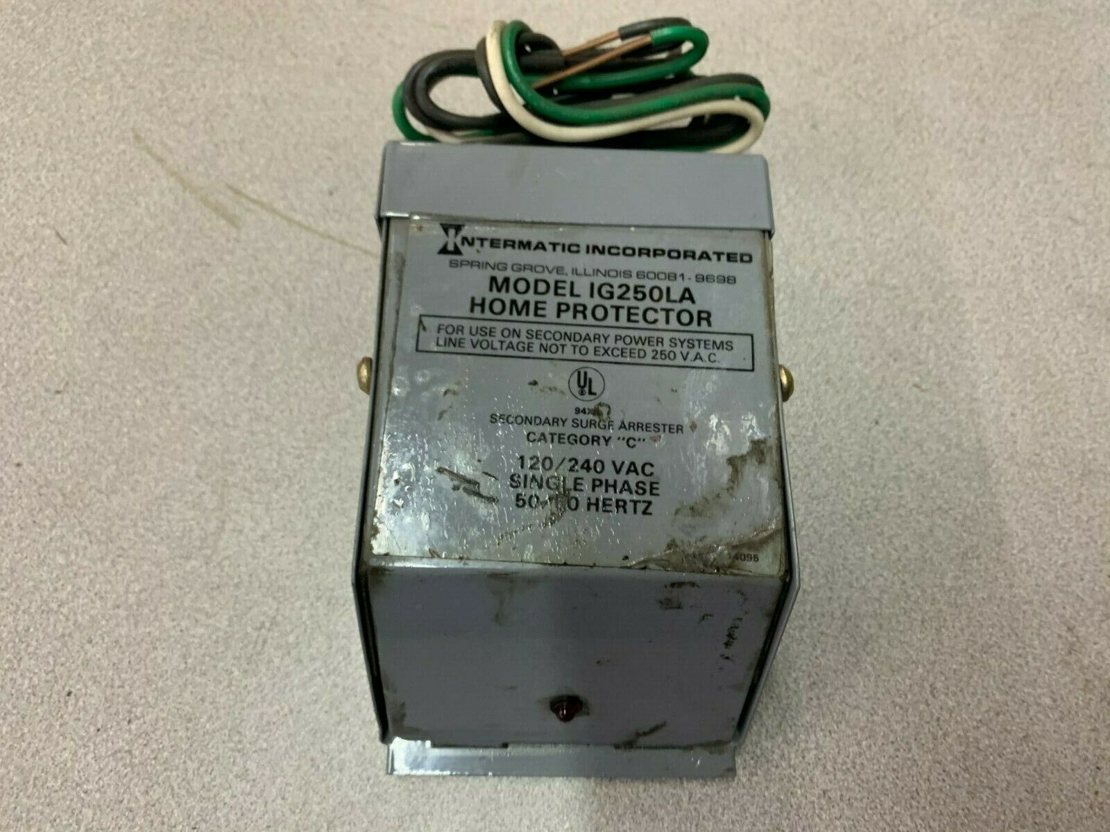 NEW NO BOX INTERMATIC SURGE ARRESTER IG250LA