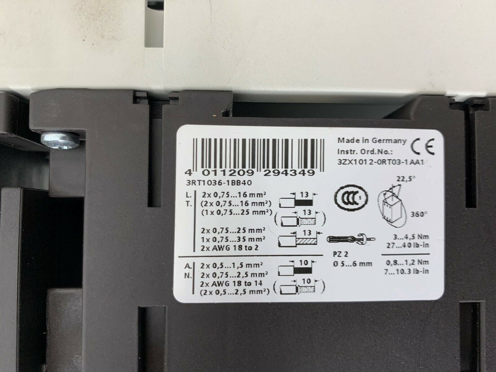 NEW TAKEOUT SIEMENS 3RV1031-4GA10 STARTER COMBINATION 3RA1130-4GB36-0BB4