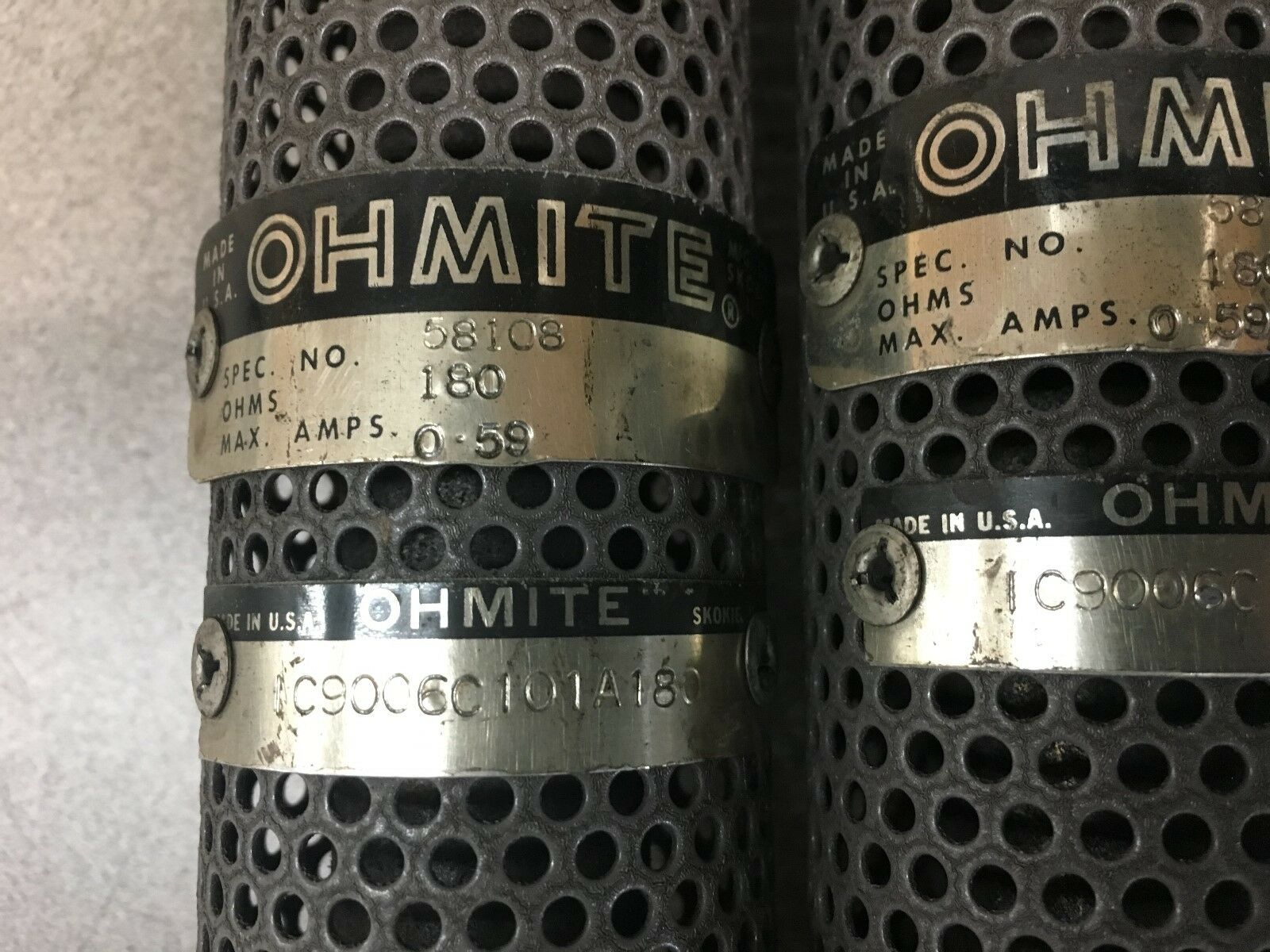 LOT OF 3 NEW NO BOX OHMITE 58108 180 OHMS RESISTORS IC90C60101A180