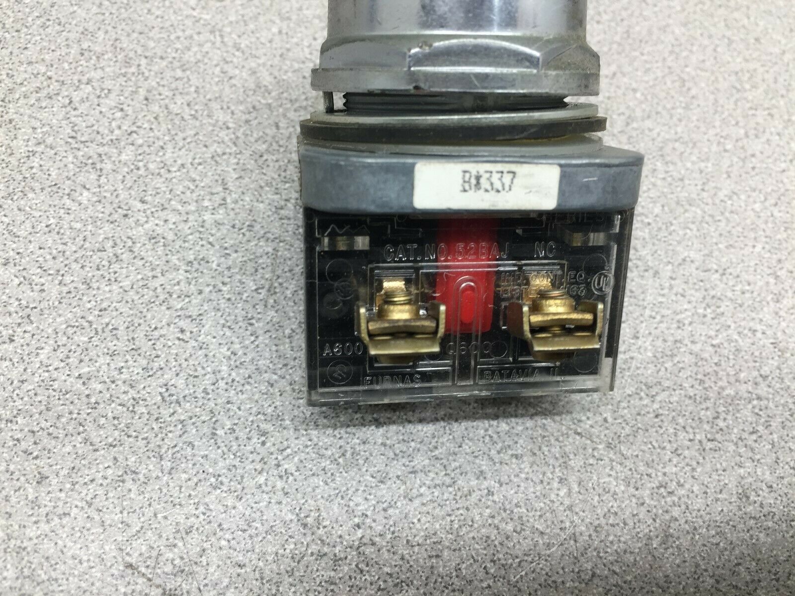 USED LOT OF 4 FURNAS PUSHBUTTON 52PA8