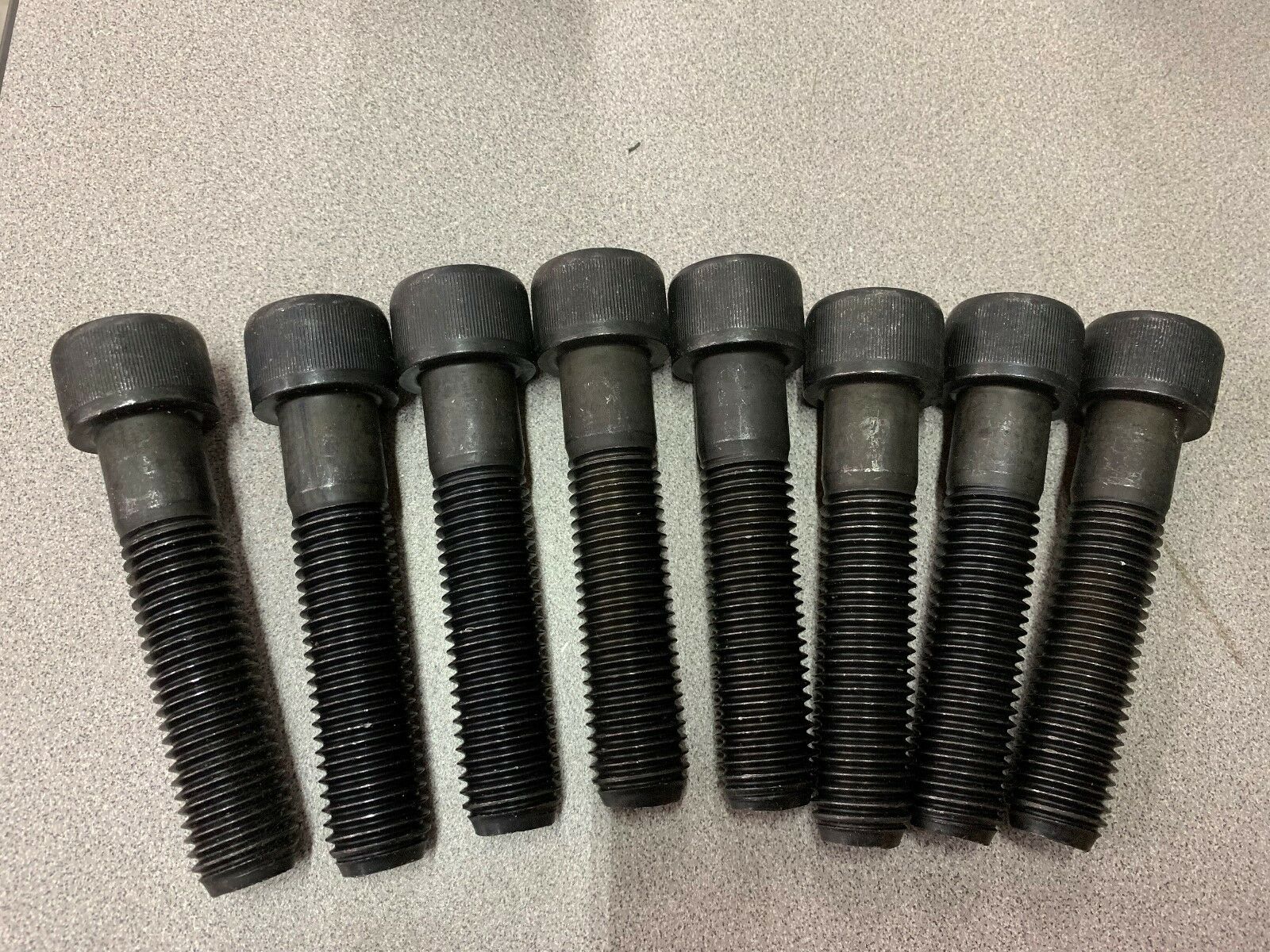 NEW IN BOX LOT OF 8 COARSE CAP SCREWS 75C350KCS
