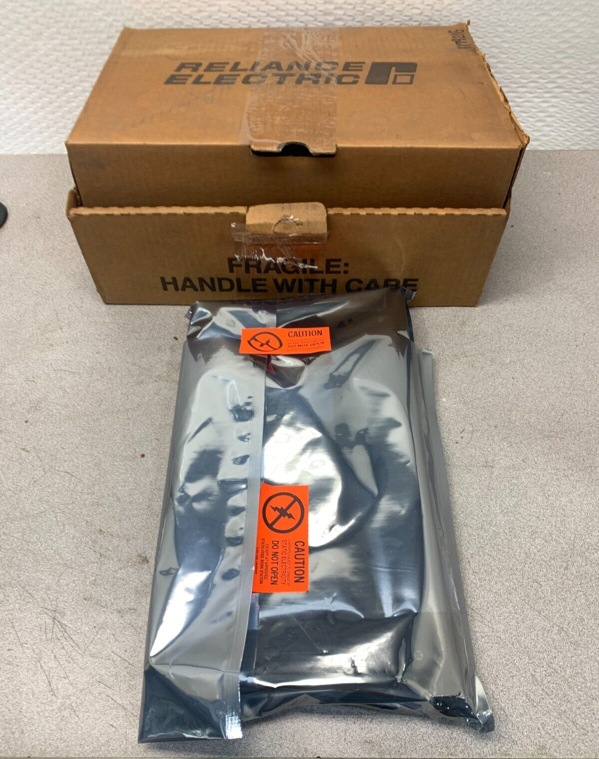 NEW IN BOX RELIANCE ELECTRIC AUTOMAX REMOTE I/O COMM MODULE 57C416