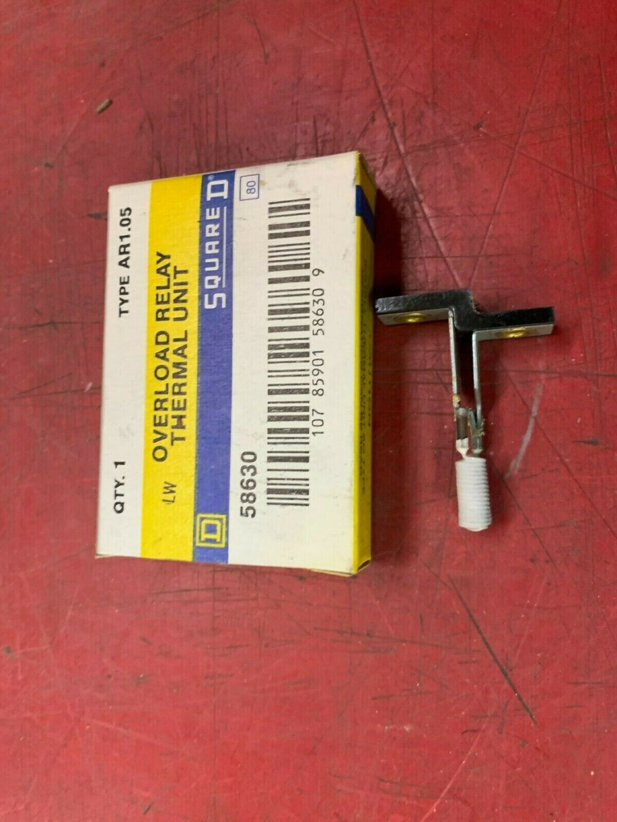 LOT OF 4 NEW IN BOX SQUARE D HEATER ELEMENT AR1.05