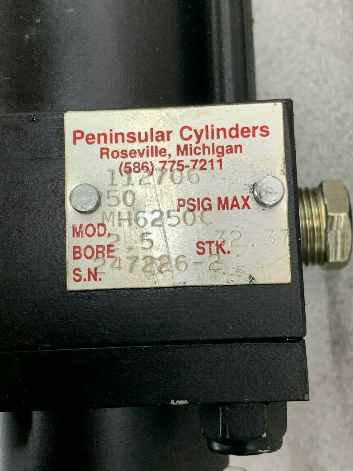 NEW NO BOX PENINSULAR CYLINDER 32.5" BORE 32.37" STROKE MH6250C