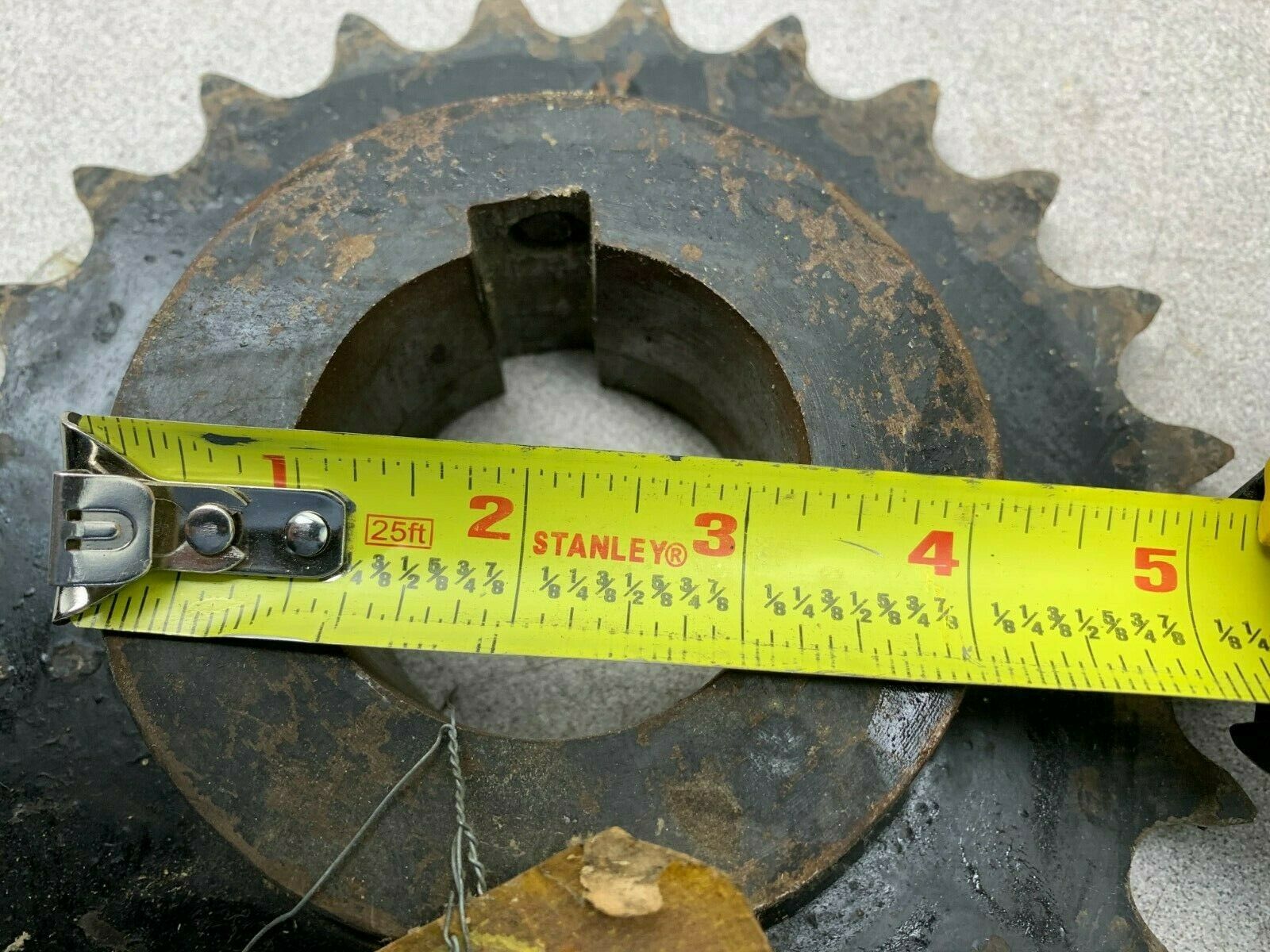 NEW NO BOX MARTIN CHAIN SPROCkET 2-3/8" BORE 80B24