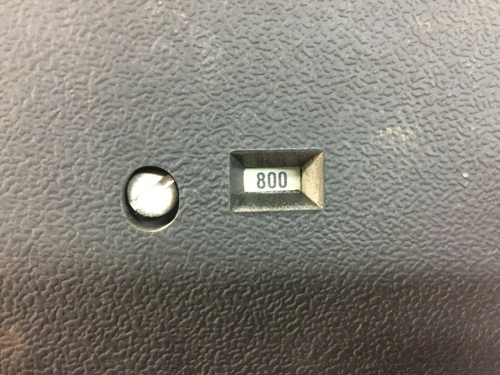 USED GE 800 AMP 3 POLE 600 VAC BREAKER WITH TKCD DRAWOUT SUBSTRUCTURE THK9VF46