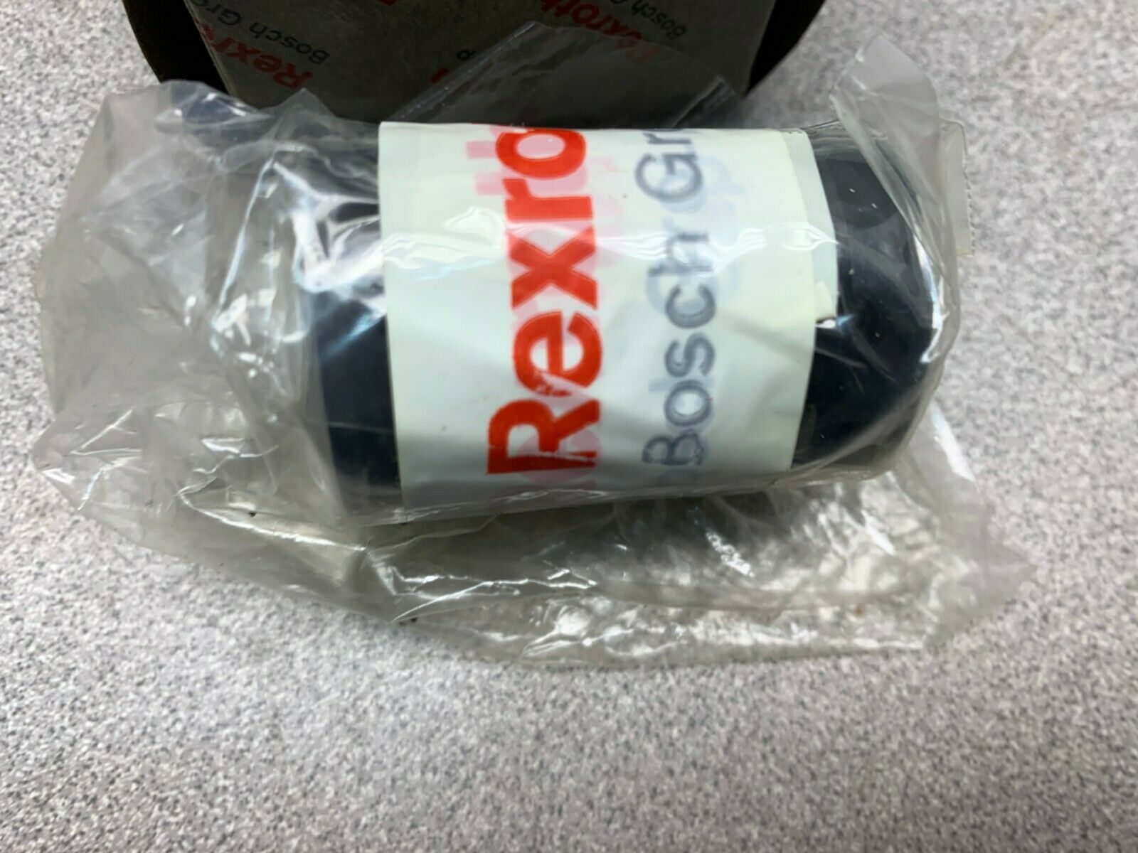 NEW IN BOX REXROTH LINEAR BUSHING R067122045