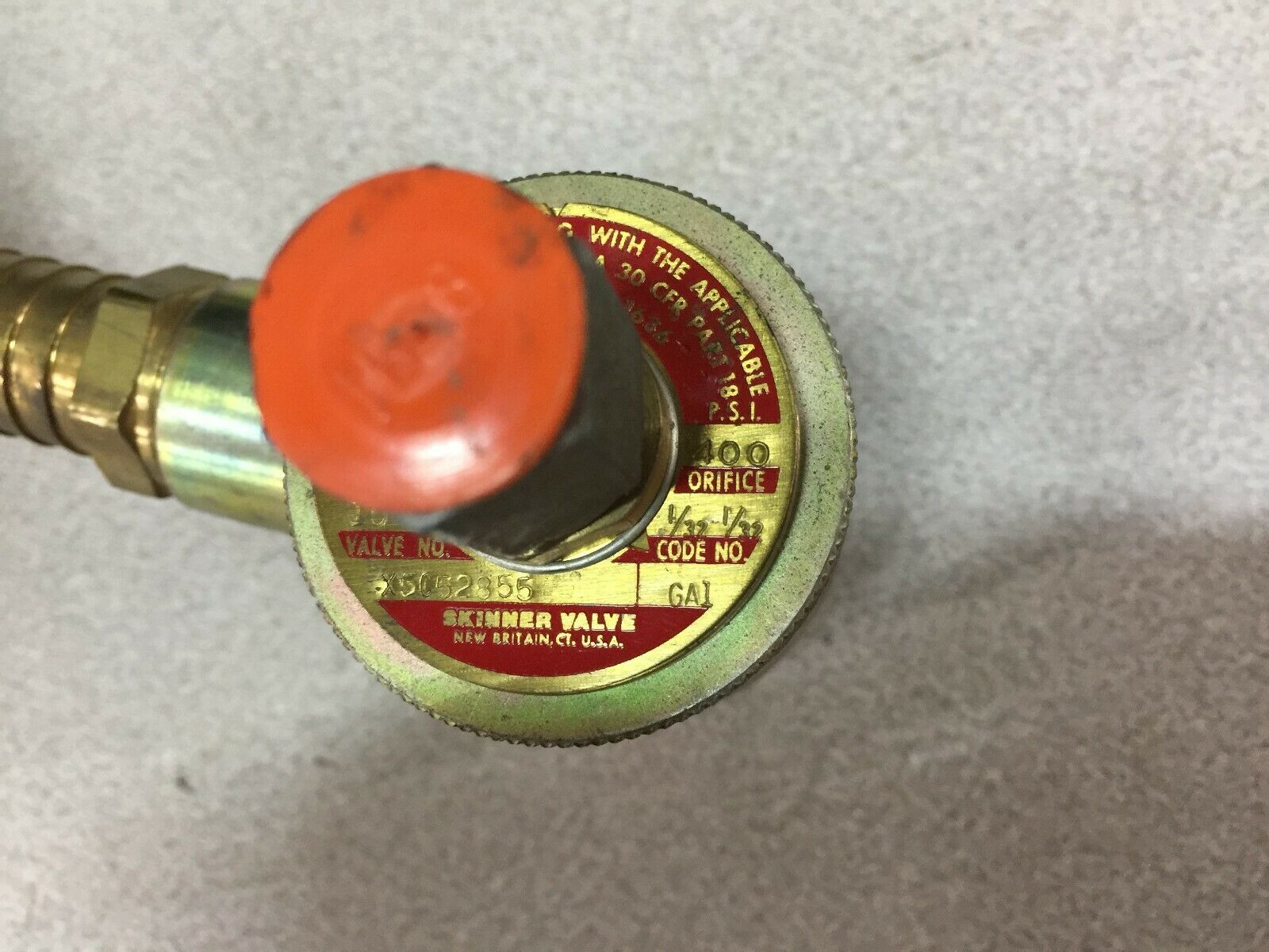 NEW NO BOX SKINNER PREWIRED 120VAC COIL 400PSI SOLENOID VALVE X5C52855