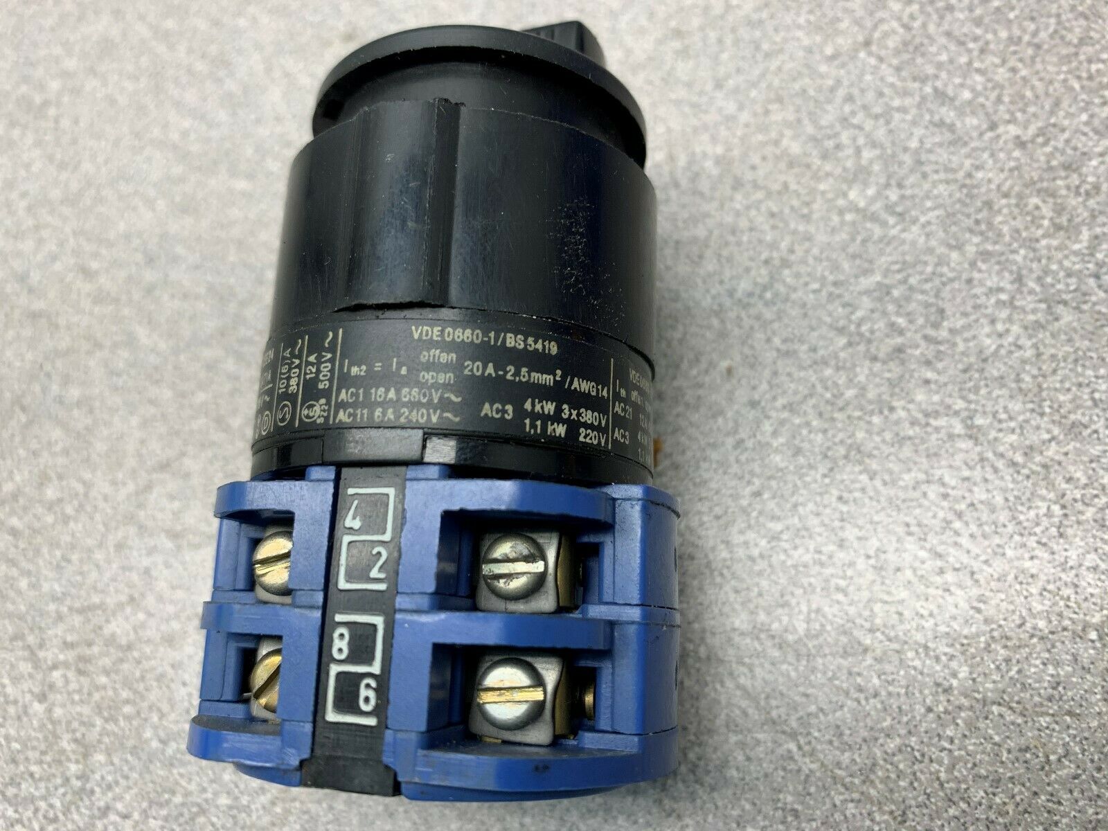 NEW NO BOX KRAUS & NAIMER C10 SWITCH VDE 0660-1/BS 5419